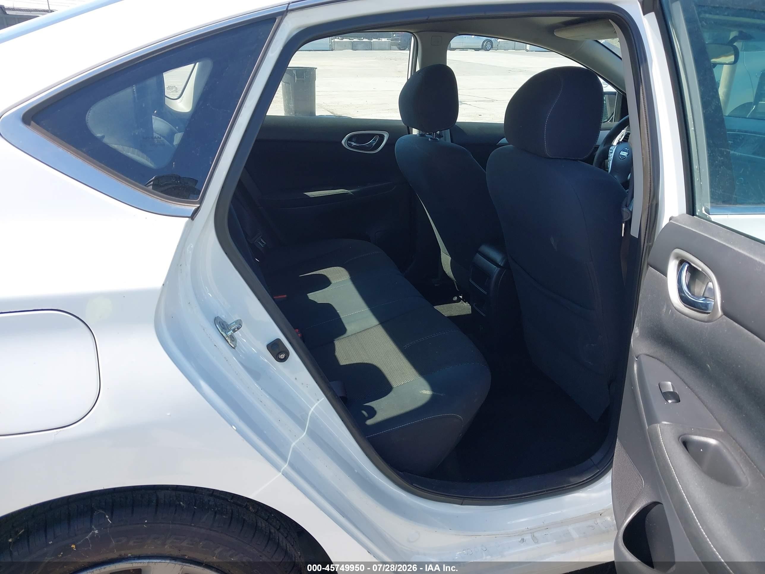 2015 Nissan Sentra S White vin: 3N1AB7AP9FY290744