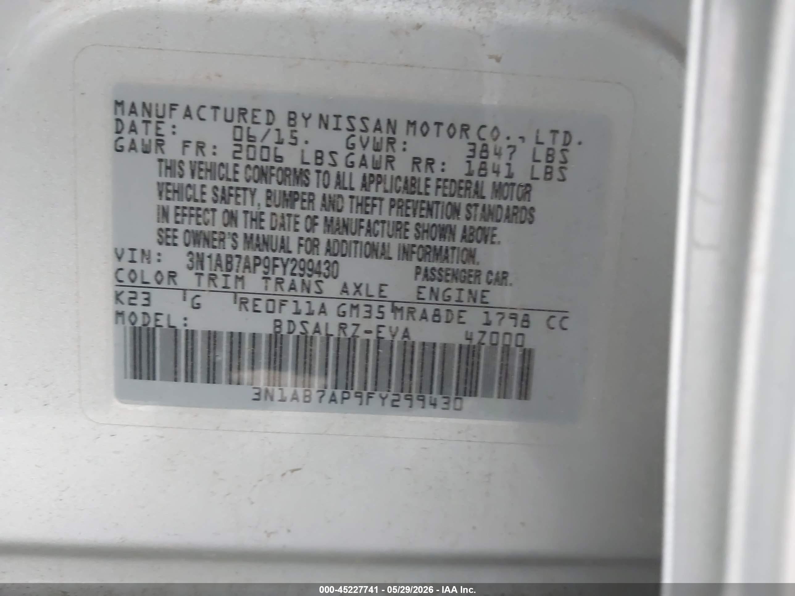 2015 Nissan Sentra Sr Silver vin: 3N1AB7AP9FY299430