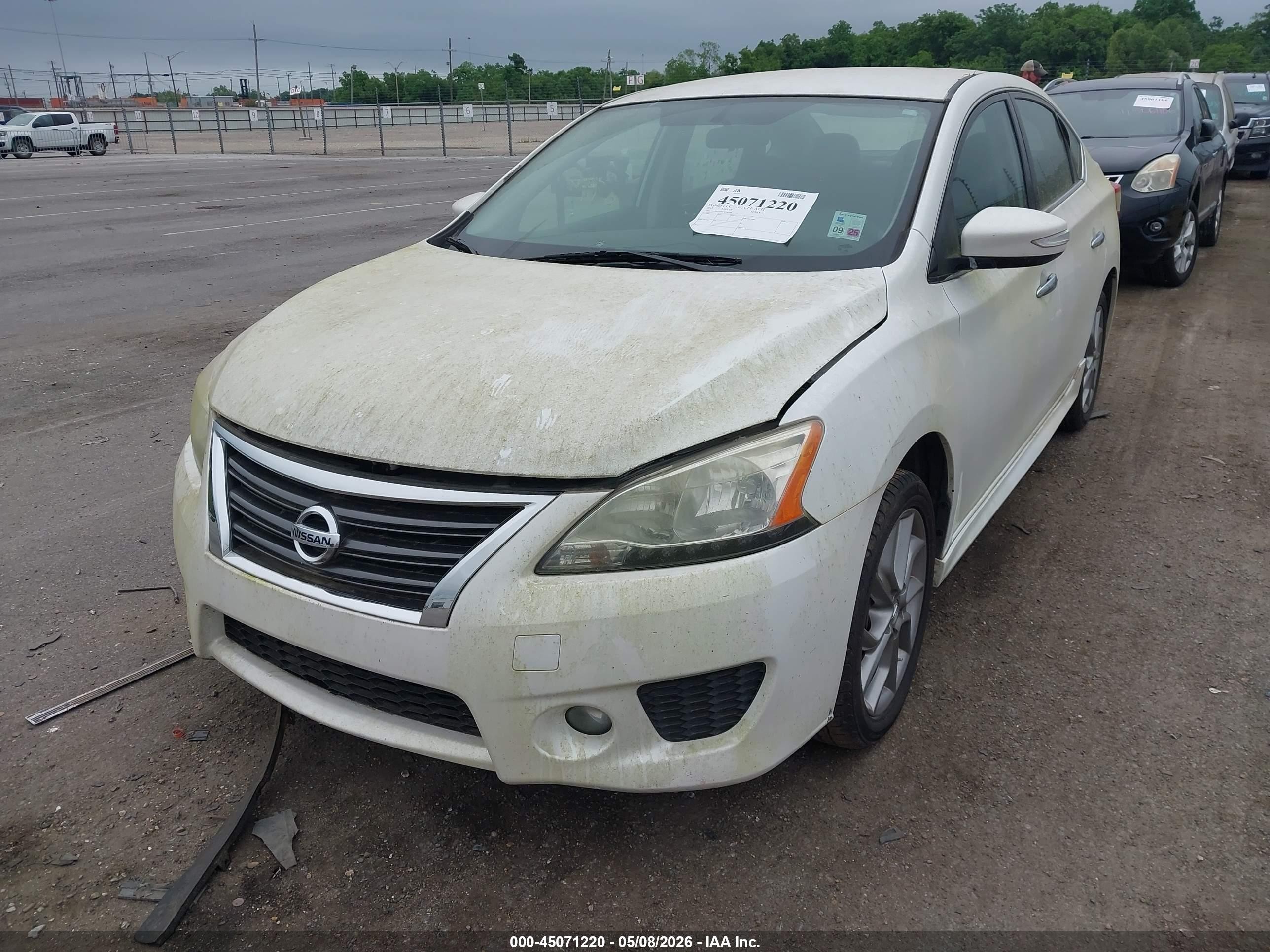 2015 Nissan Sentra Fe+ S/s/sl/sr/sv White vin: 3N1AB7AP9FY306599
