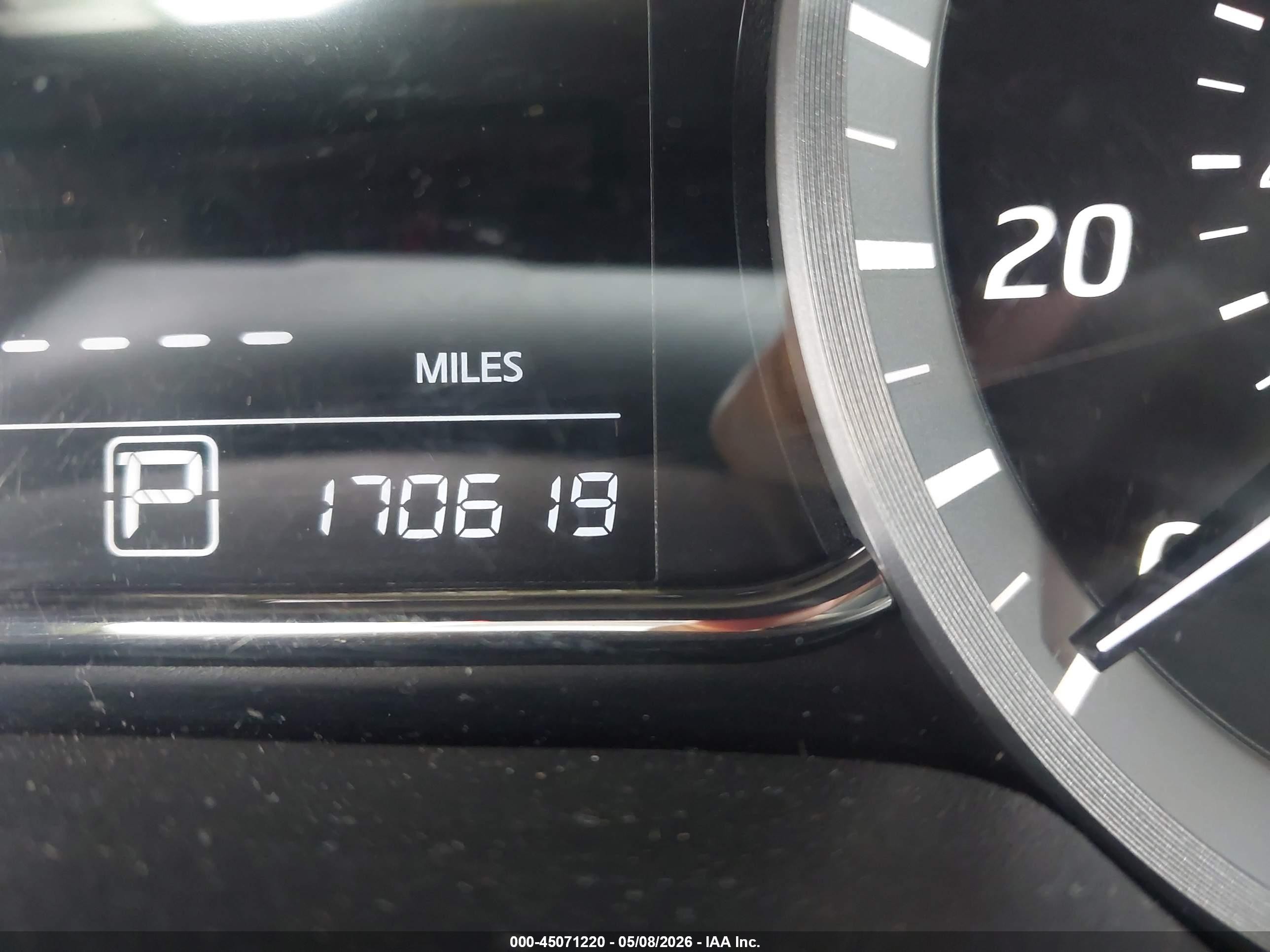 2015 Nissan Sentra Fe+ S/s/sl/sr/sv White vin: 3N1AB7AP9FY306599