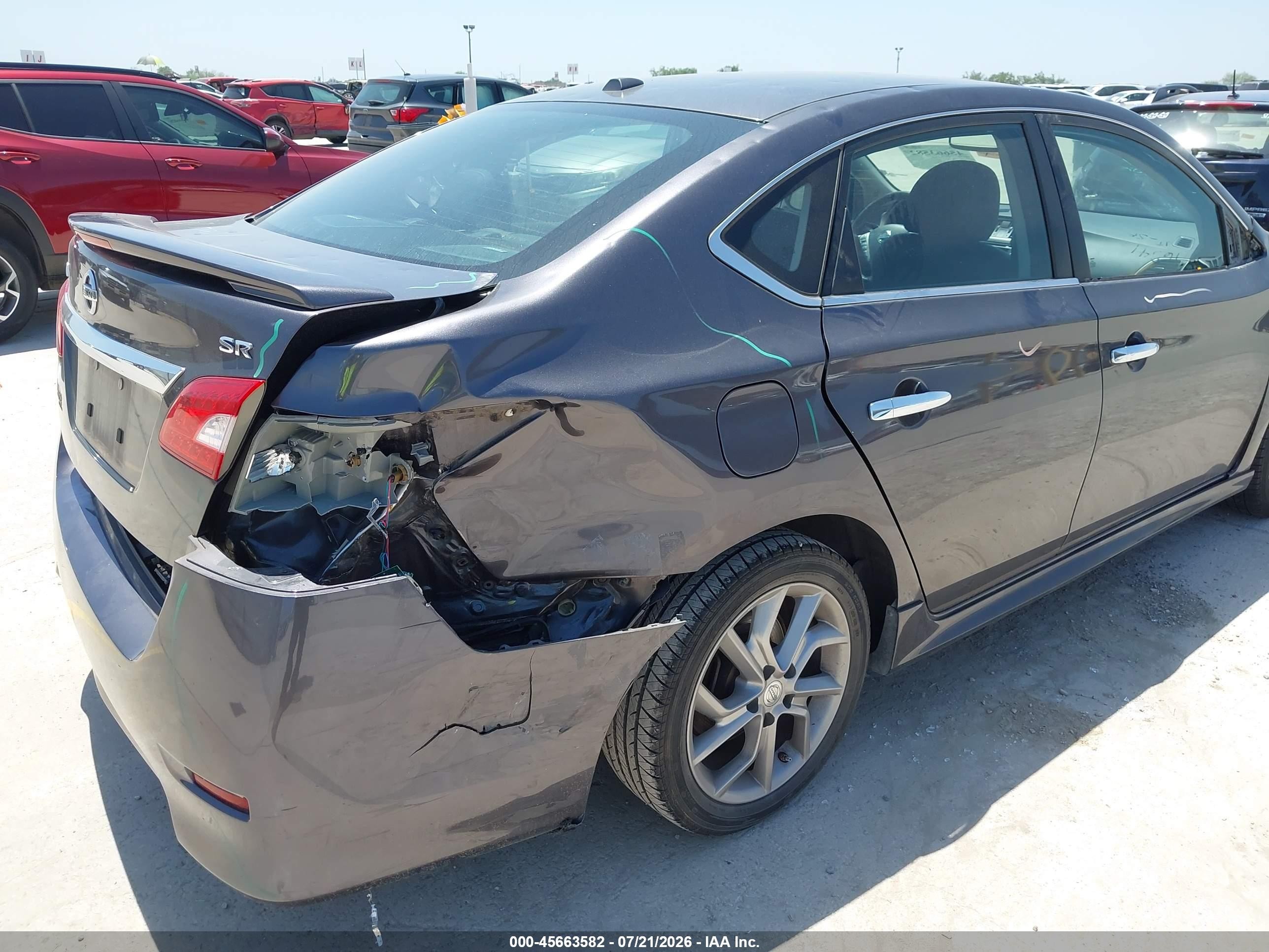 2015 Nissan Sentra Sr Серый vin: 3N1AB7AP9FY308451