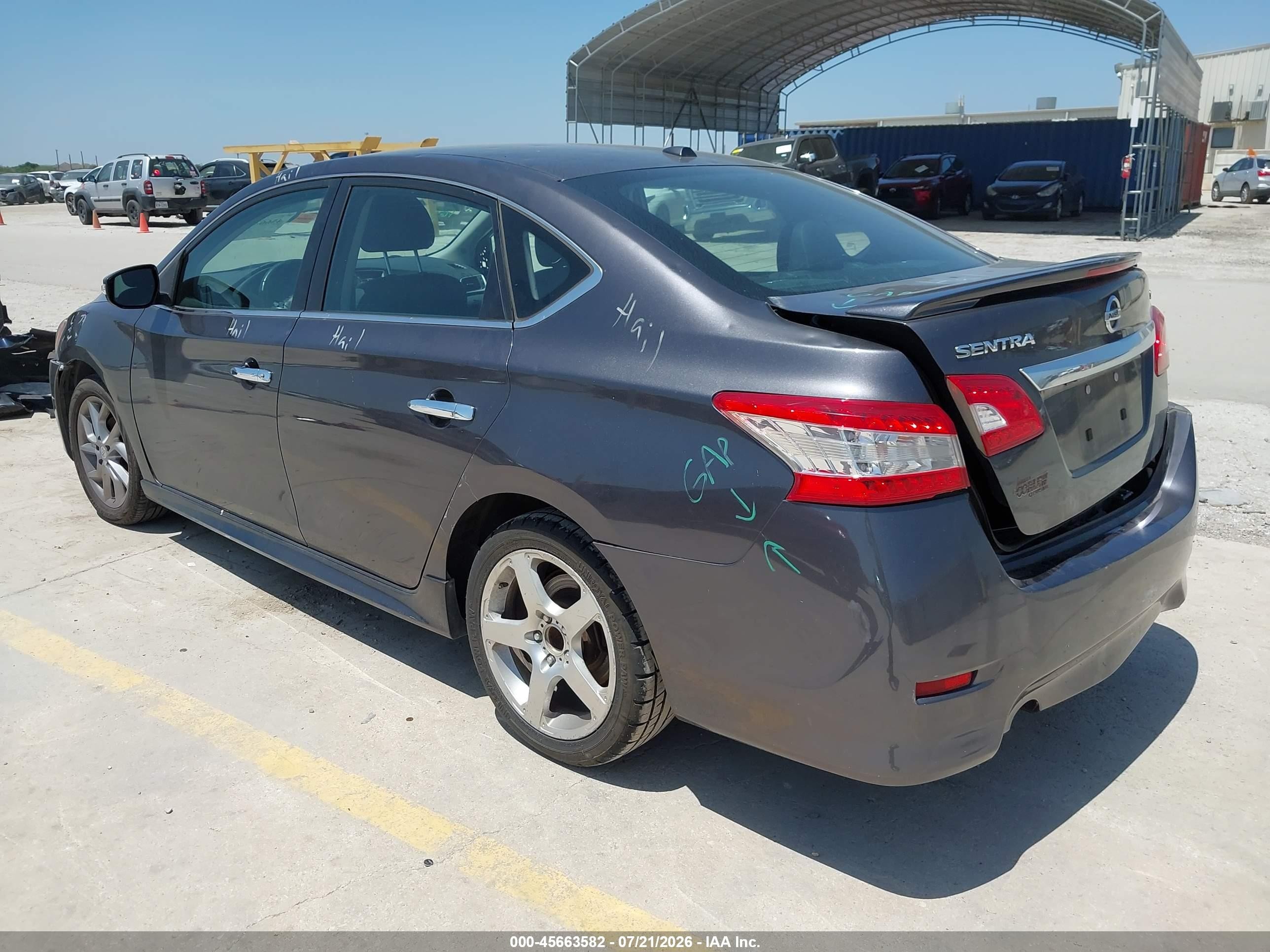 2015 Nissan Sentra Sr Серый vin: 3N1AB7AP9FY308451