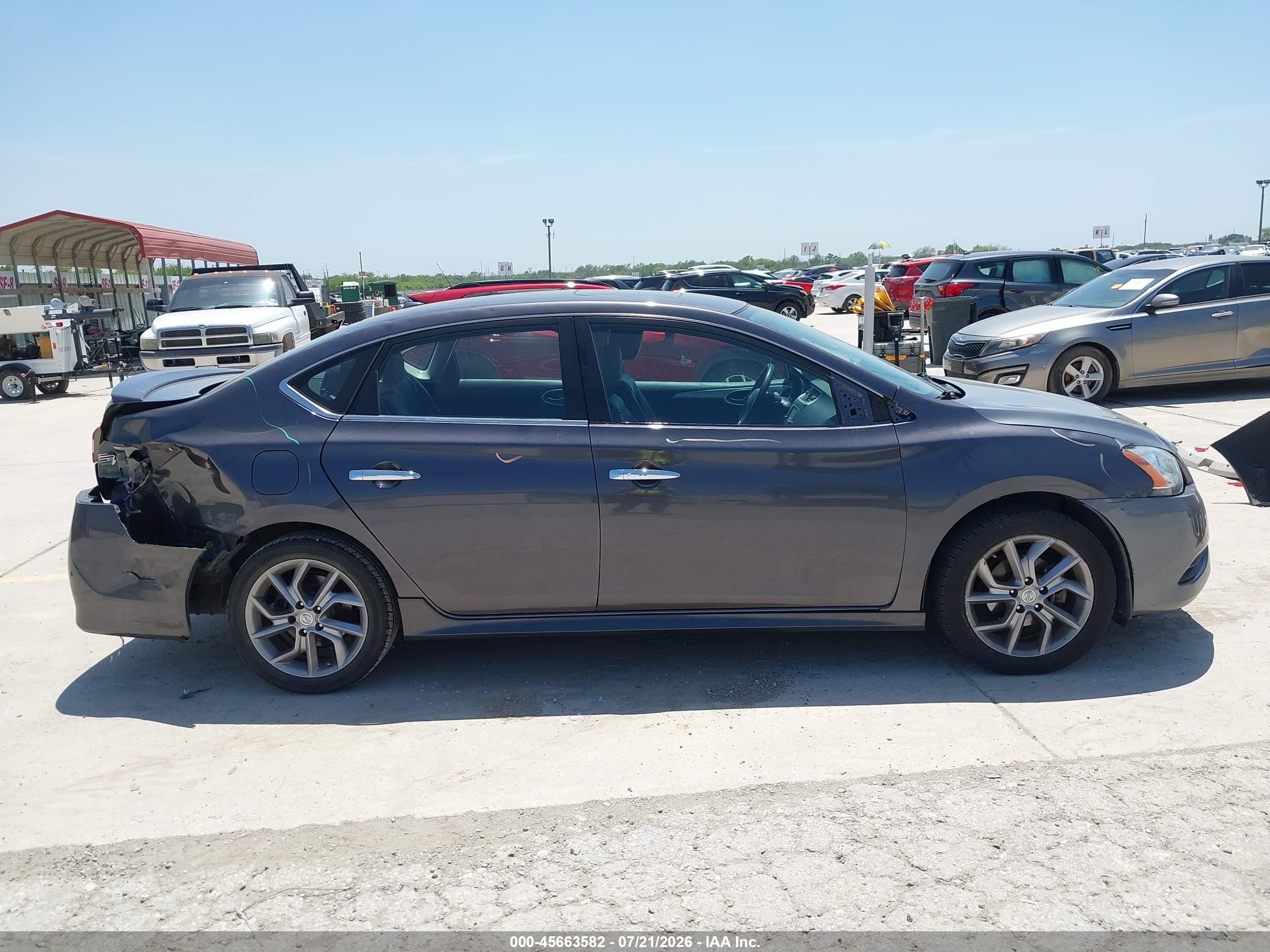 2015 Nissan Sentra Sr Серый vin: 3N1AB7AP9FY308451