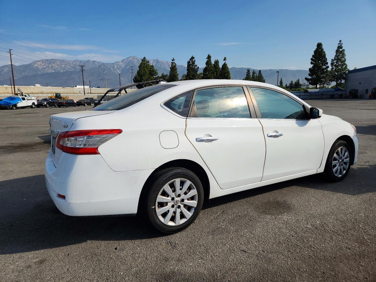2015 Nissan Sentra Sv Белый vin: 3N1AB7AP9FY325248