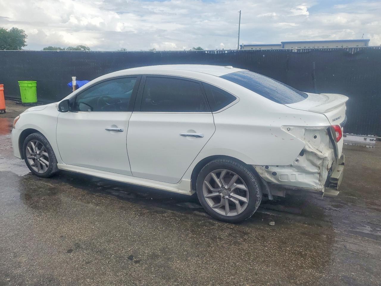 2015 Nissan Sentra Sr White vin: 3N1AB7AP9FY355740