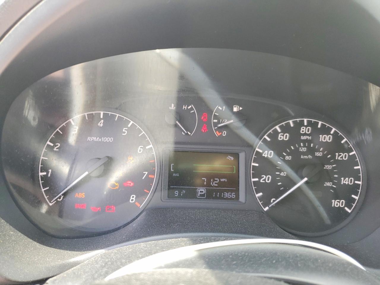 2015 Nissan Sentra S Серебряный vin: 3N1AB7AP9FY376412