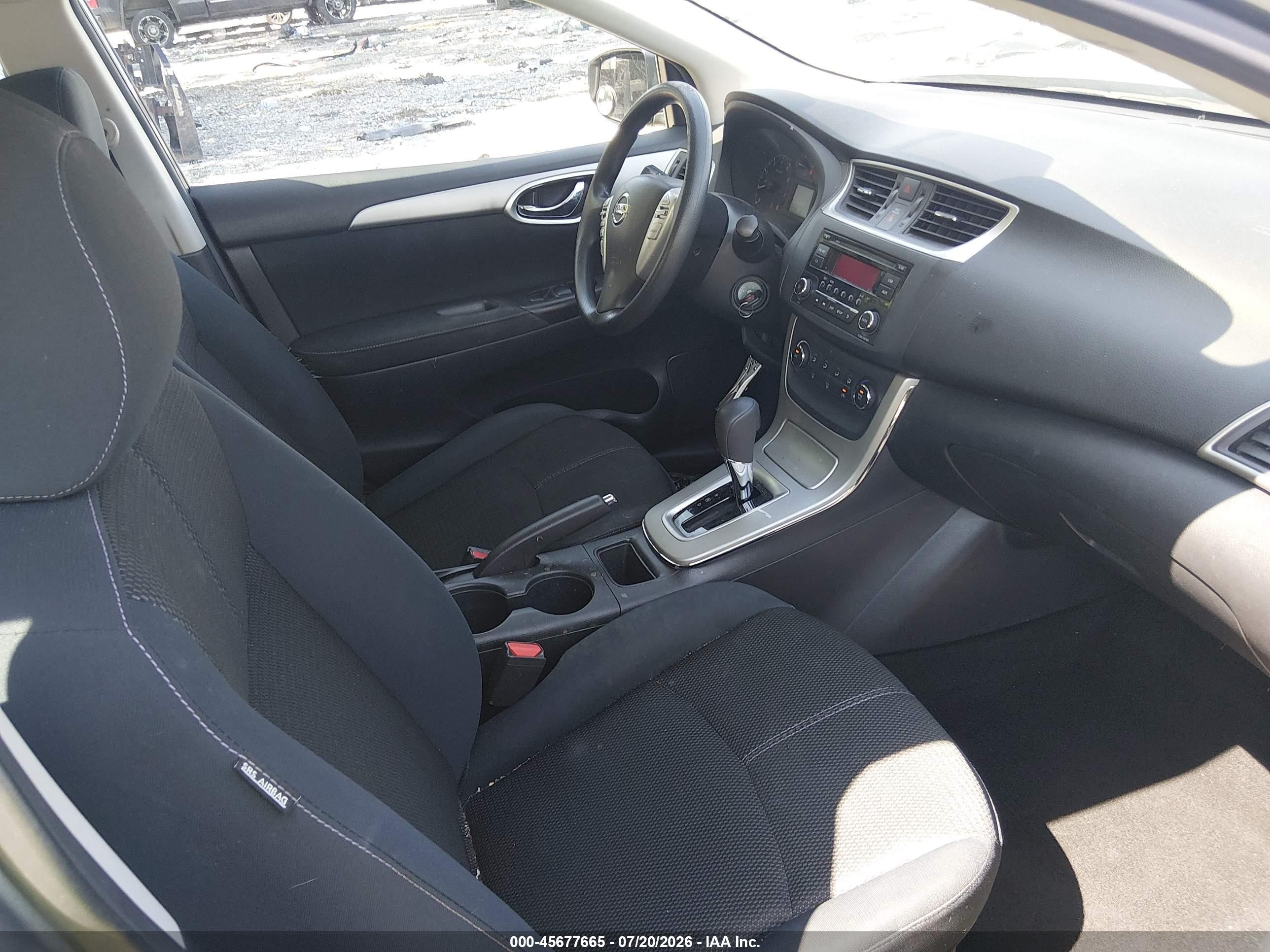 2015 Nissan Sentra S Серый vin: 3N1AB7AP9FY381254