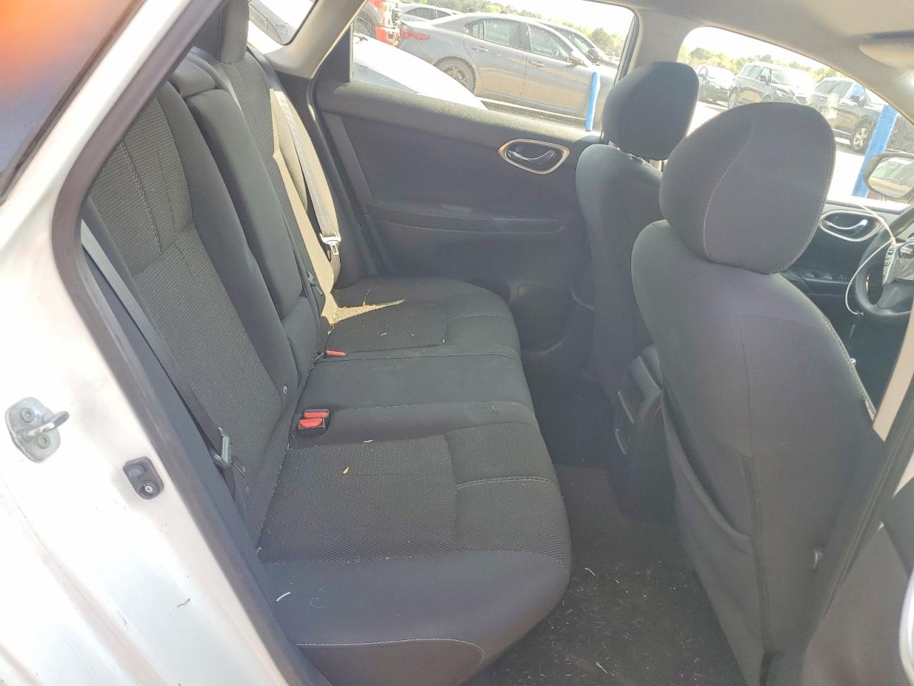2015 Nissan Sentra S White vin: 3N1AB7AP9FY383053