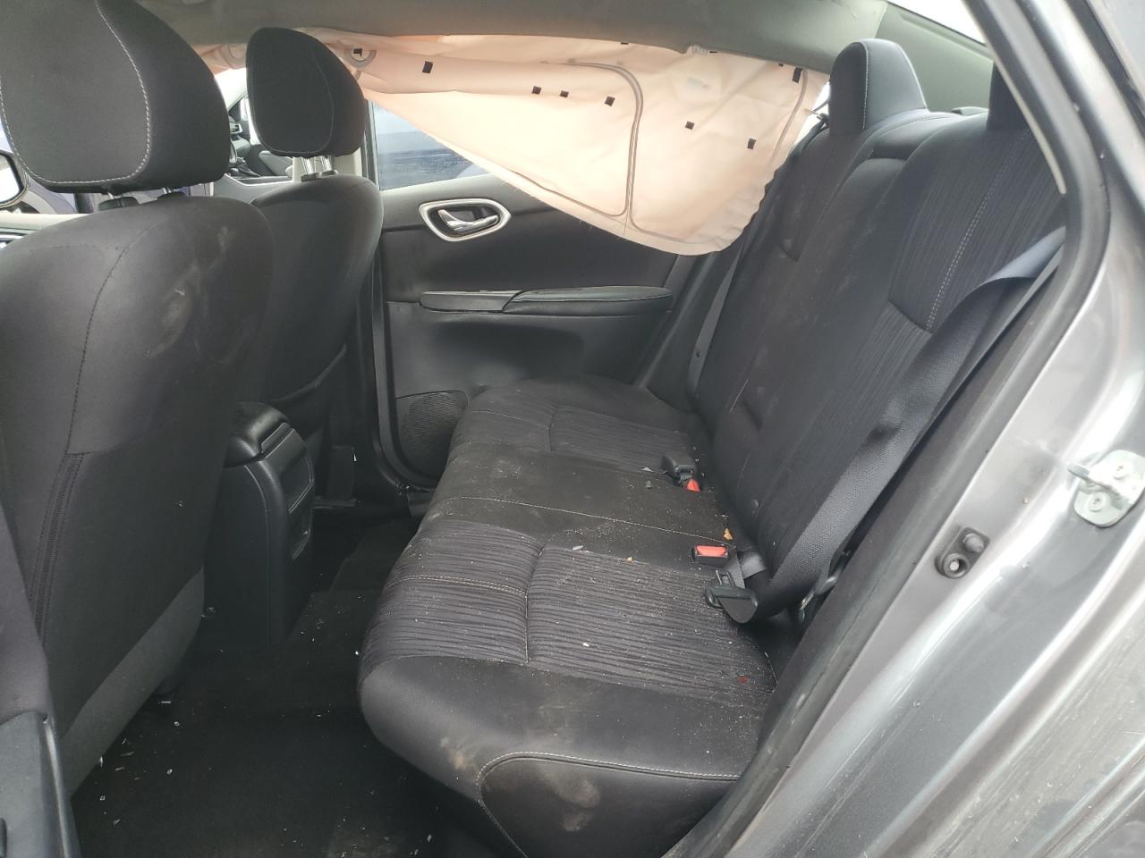 2017 Niss Sentra Серый vin: 3N1AB7AP9HY310980