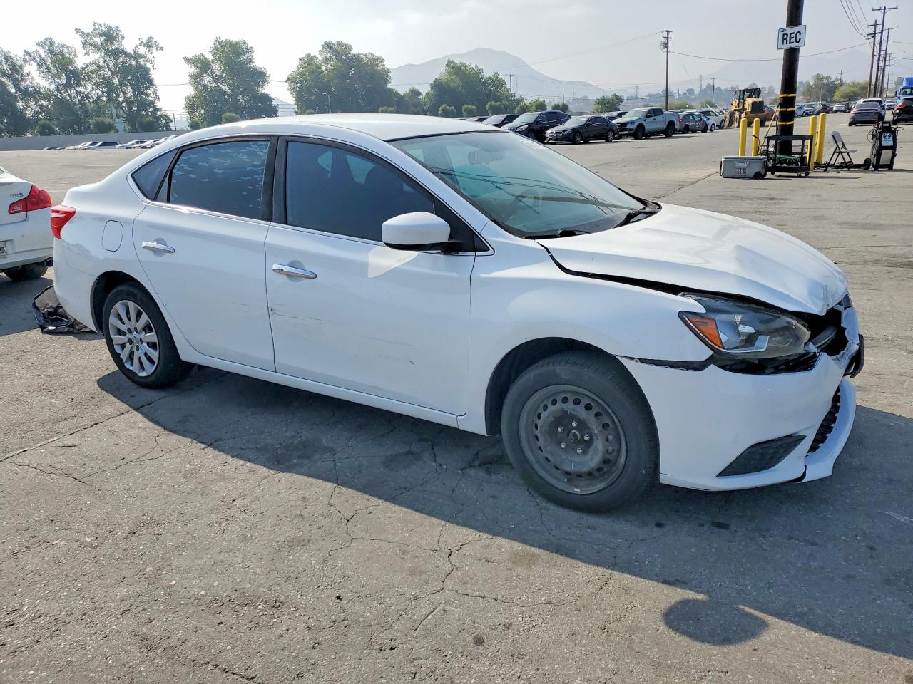 2017 Nissan Sentra Sv Белый vin: 3N1AB7AP9HY391267