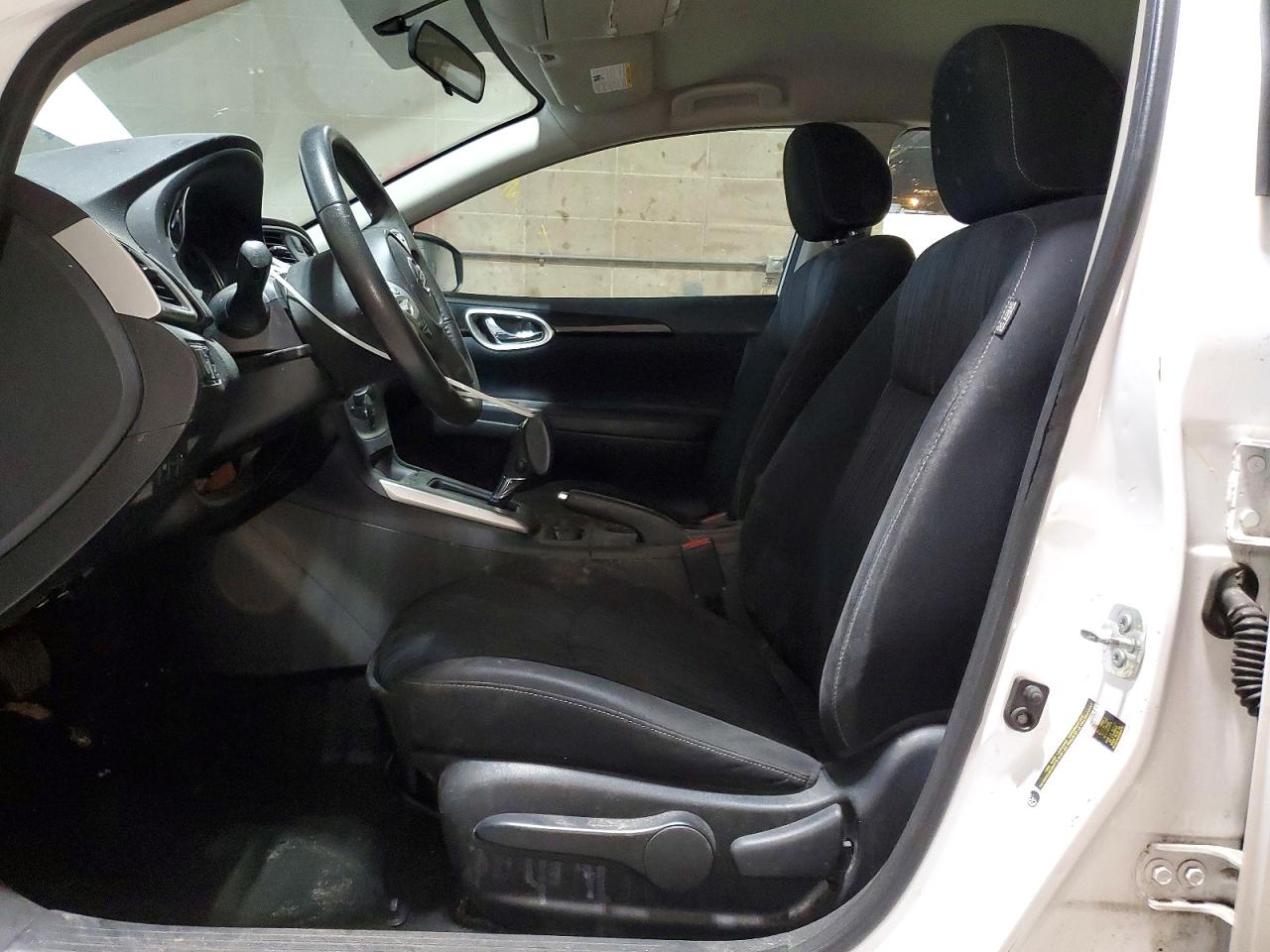 2018 Nissan Sentra Sv White vin: 3N1AB7AP9JL623790