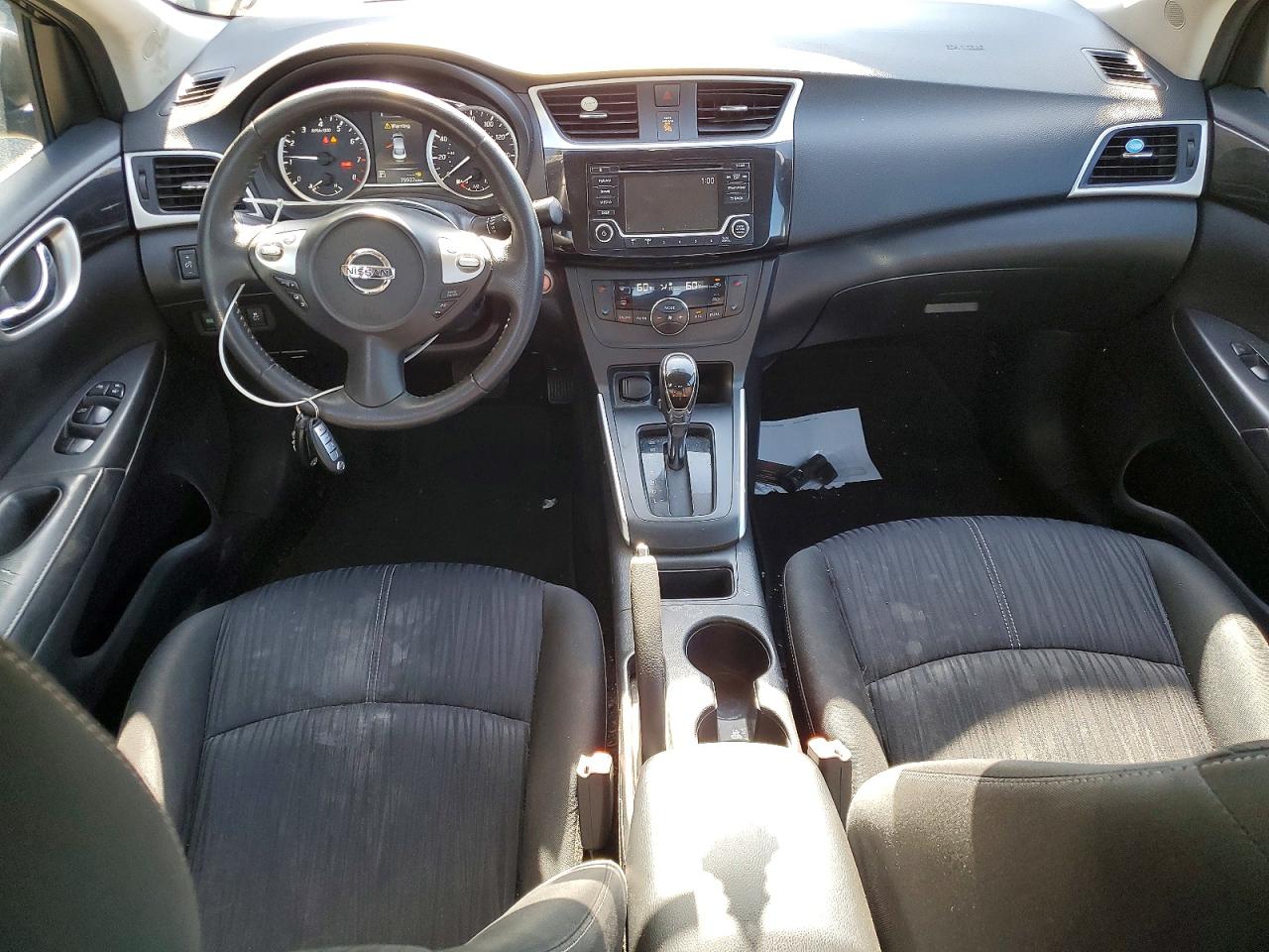 2018 Nissan Sentra Sv Черный vin: 3N1AB7AP9JY264038