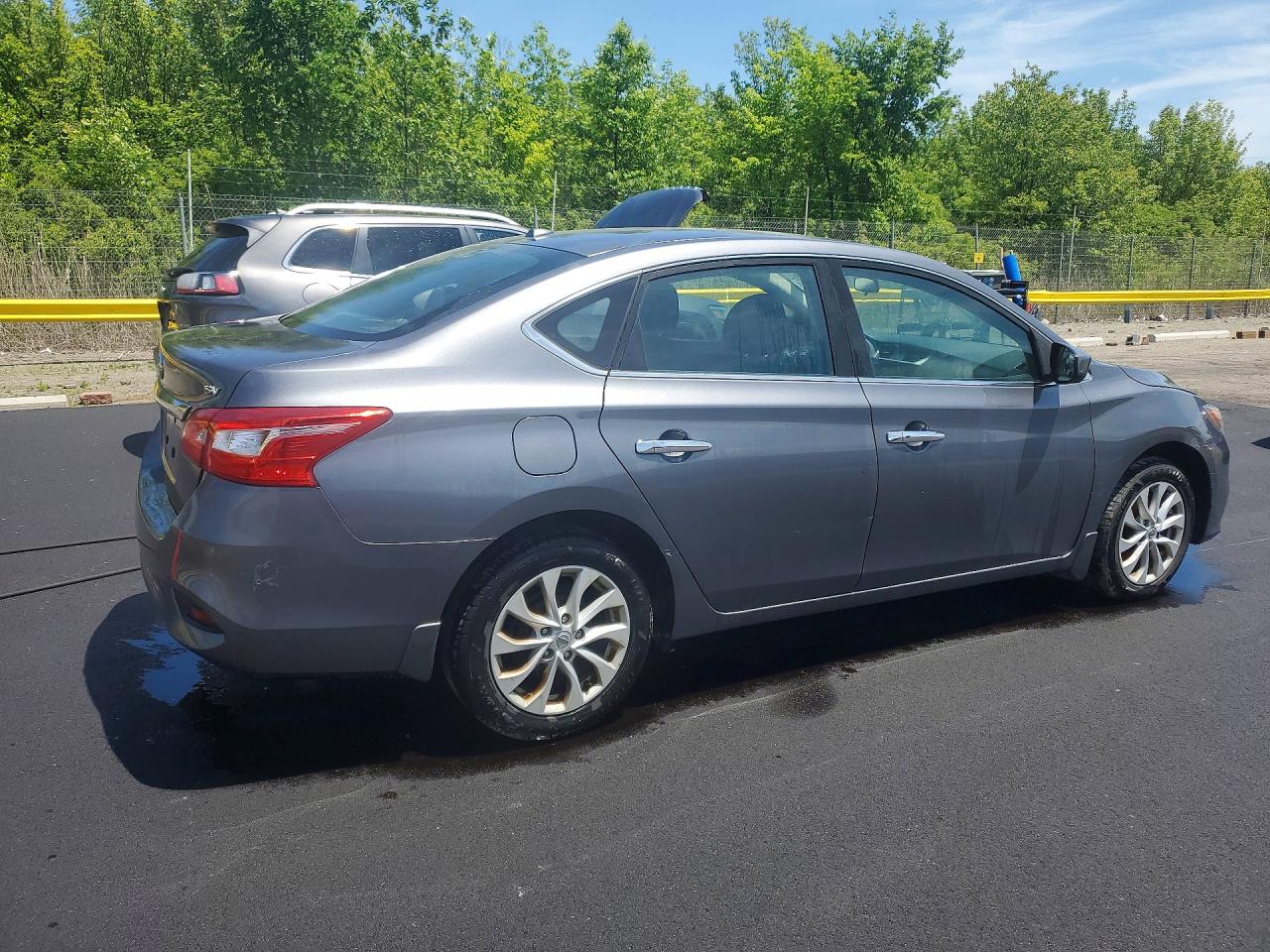 2019 Nissan Sentra Sv Gray vin: 3N1AB7AP9KL605937