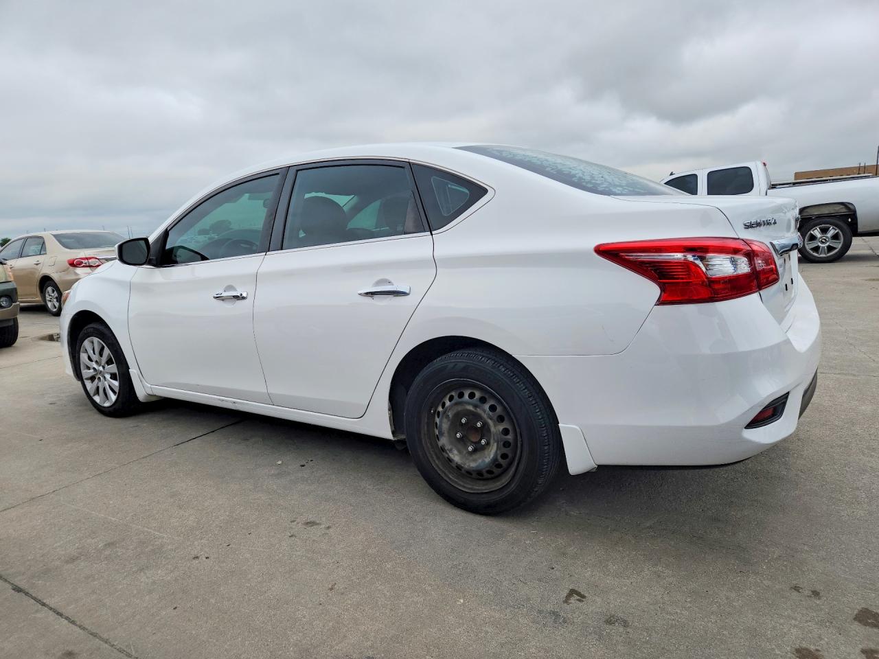 2019 Nissan Sentra S White vin: 3N1AB7AP9KY212393