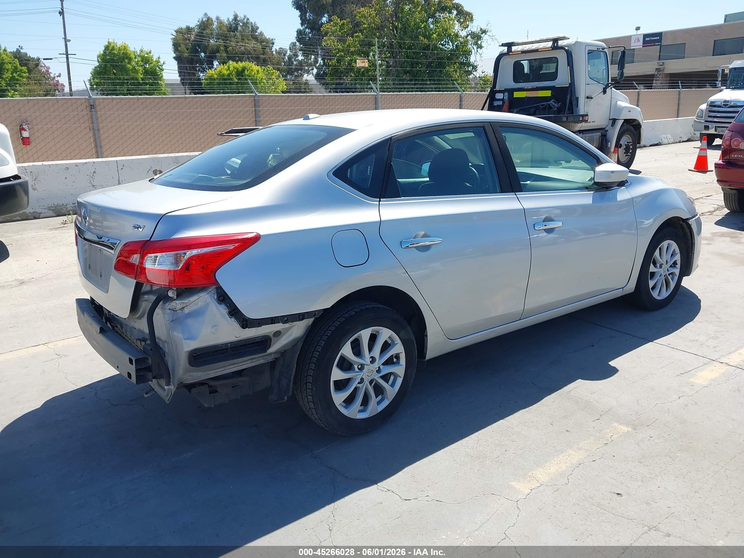 2019 Nissan Sentra Sv Silver vin: 3N1AB7AP9KY315068