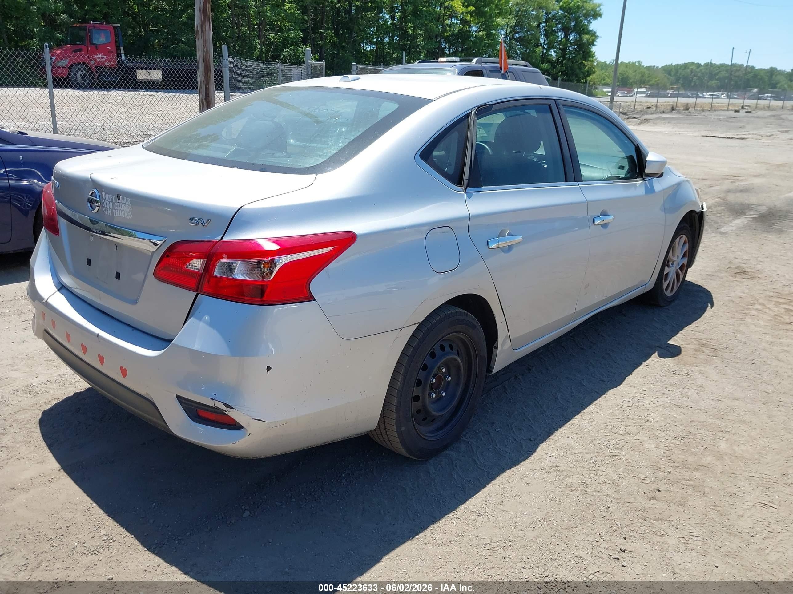 2019 Nissan Sentra Sv Silver vin: 3N1AB7AP9KY324031