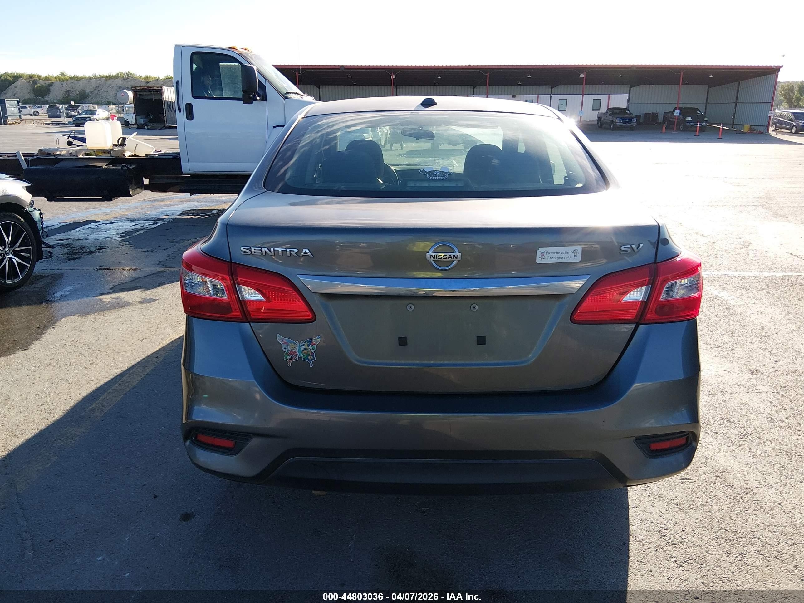 2019 Nissan Sentra Sv Серый vin: 3N1AB7AP9KY370653