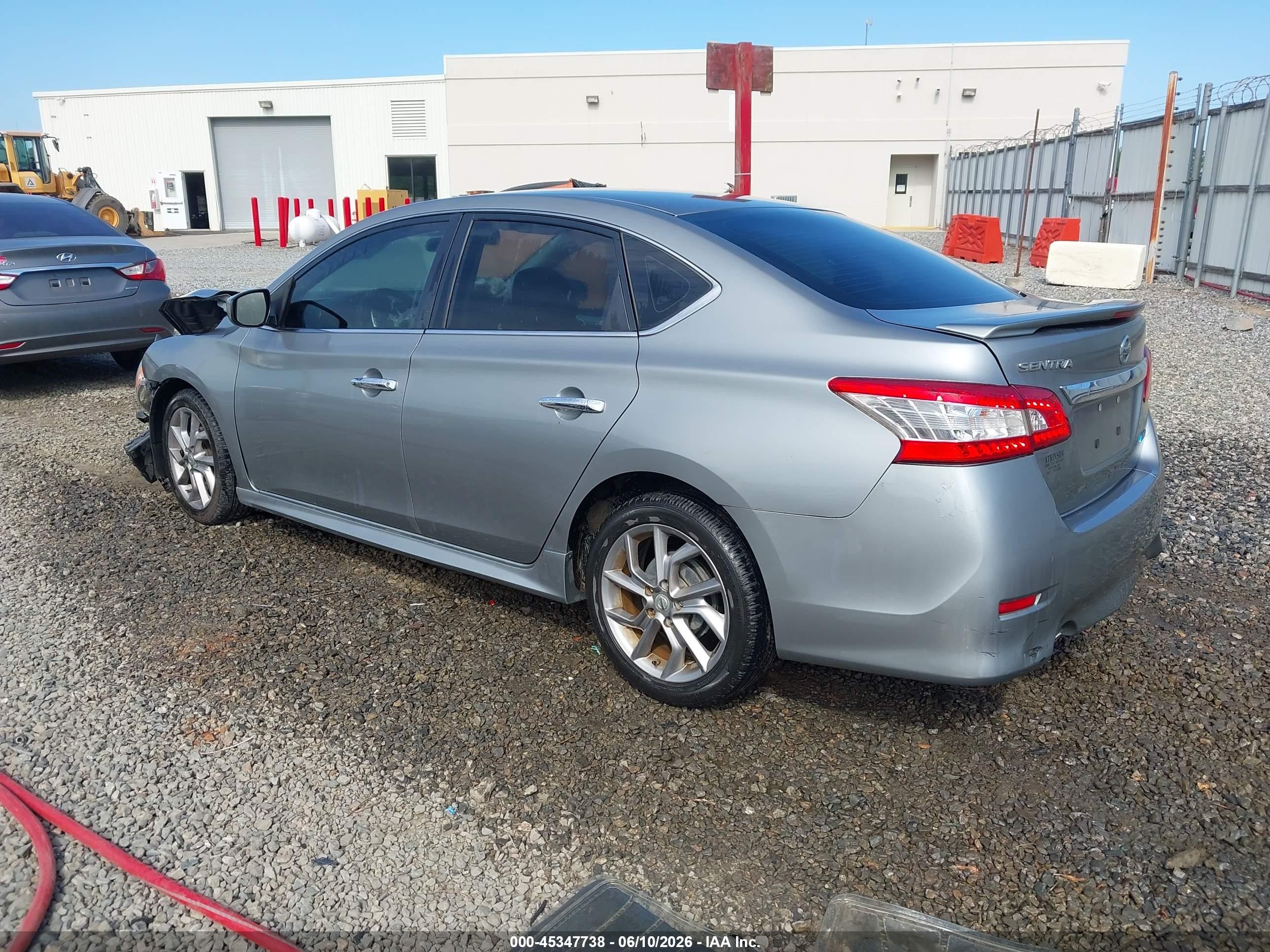 2013 Nissan Sentra Sr Silver vin: 3N1AB7APXDL668967