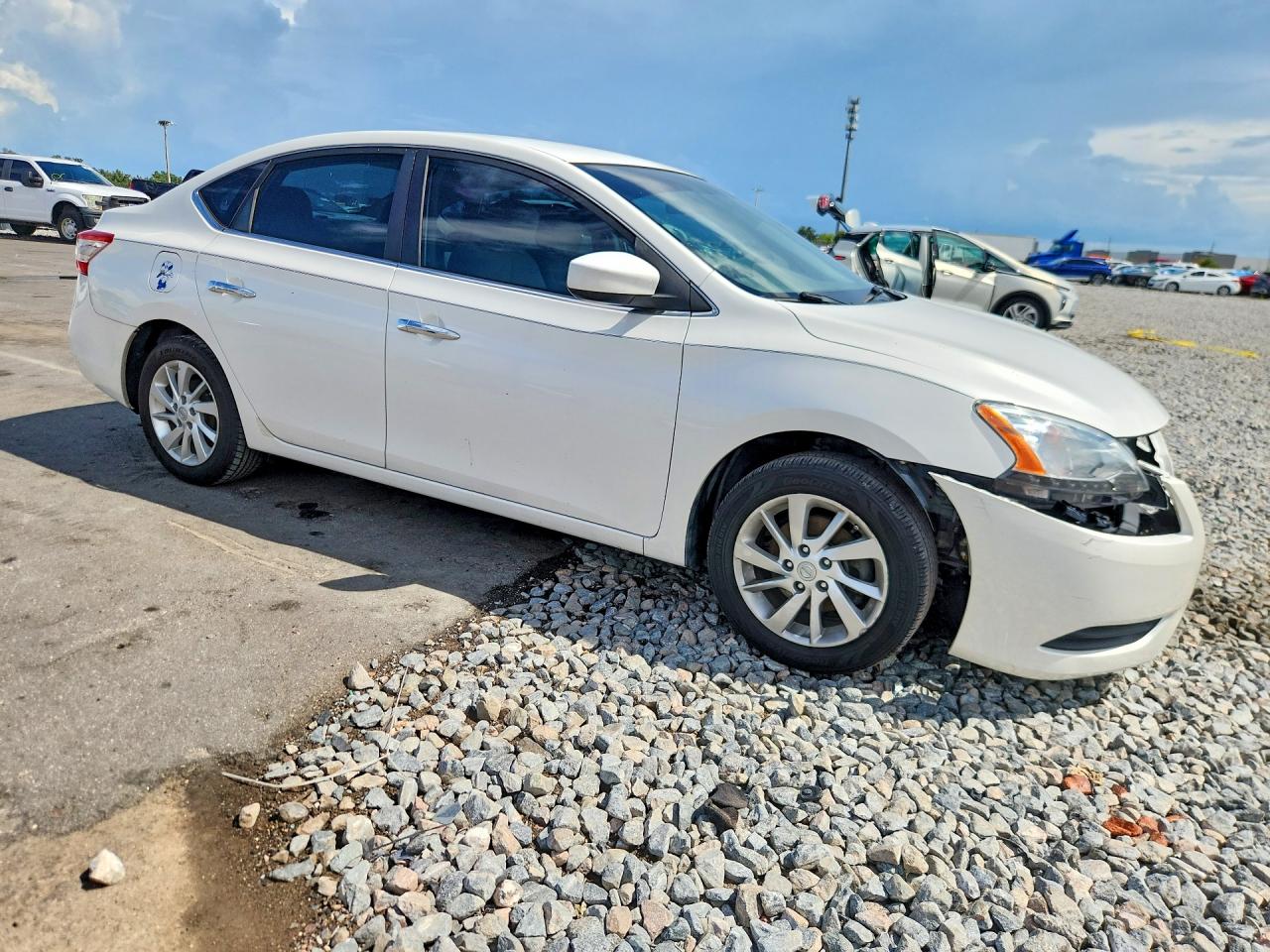 2013 Nissan Sentra S White vin: 3N1AB7APXDL689348