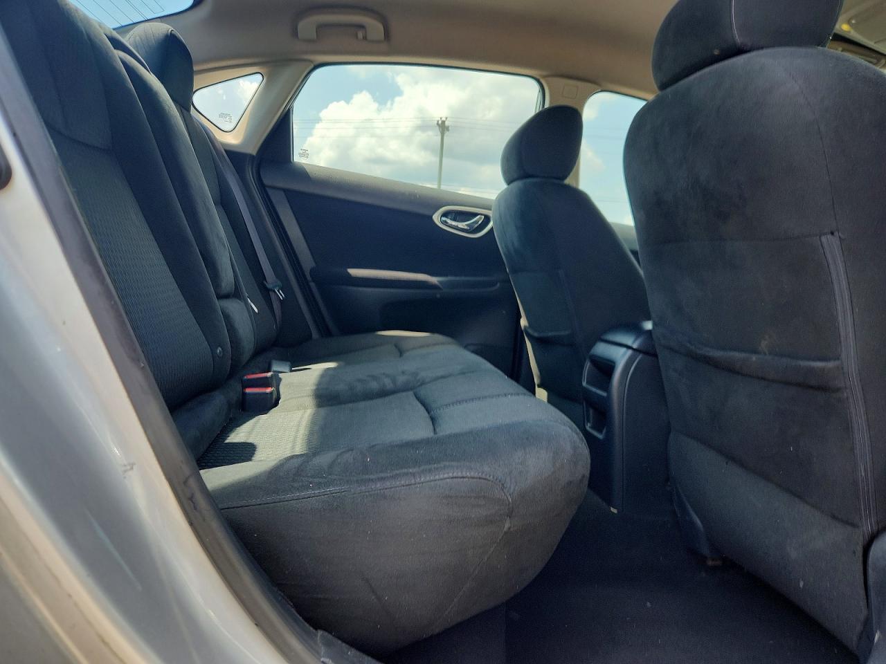 2013 Nissan Sentra S Серебряный vin: 3N1AB7APXDL719979