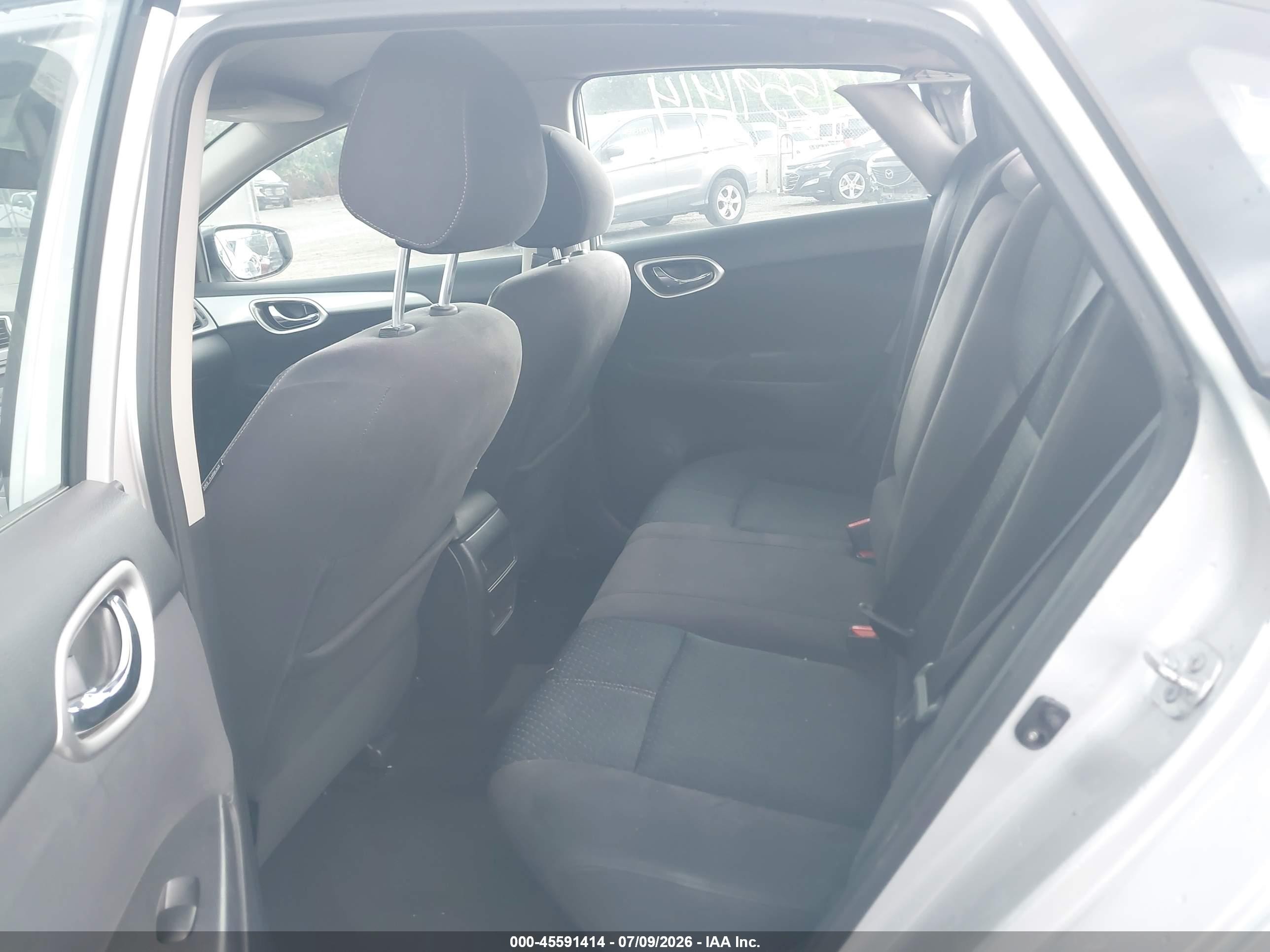 2014 Nissan Sentra Sr Silver vin: 3N1AB7APXEL613419