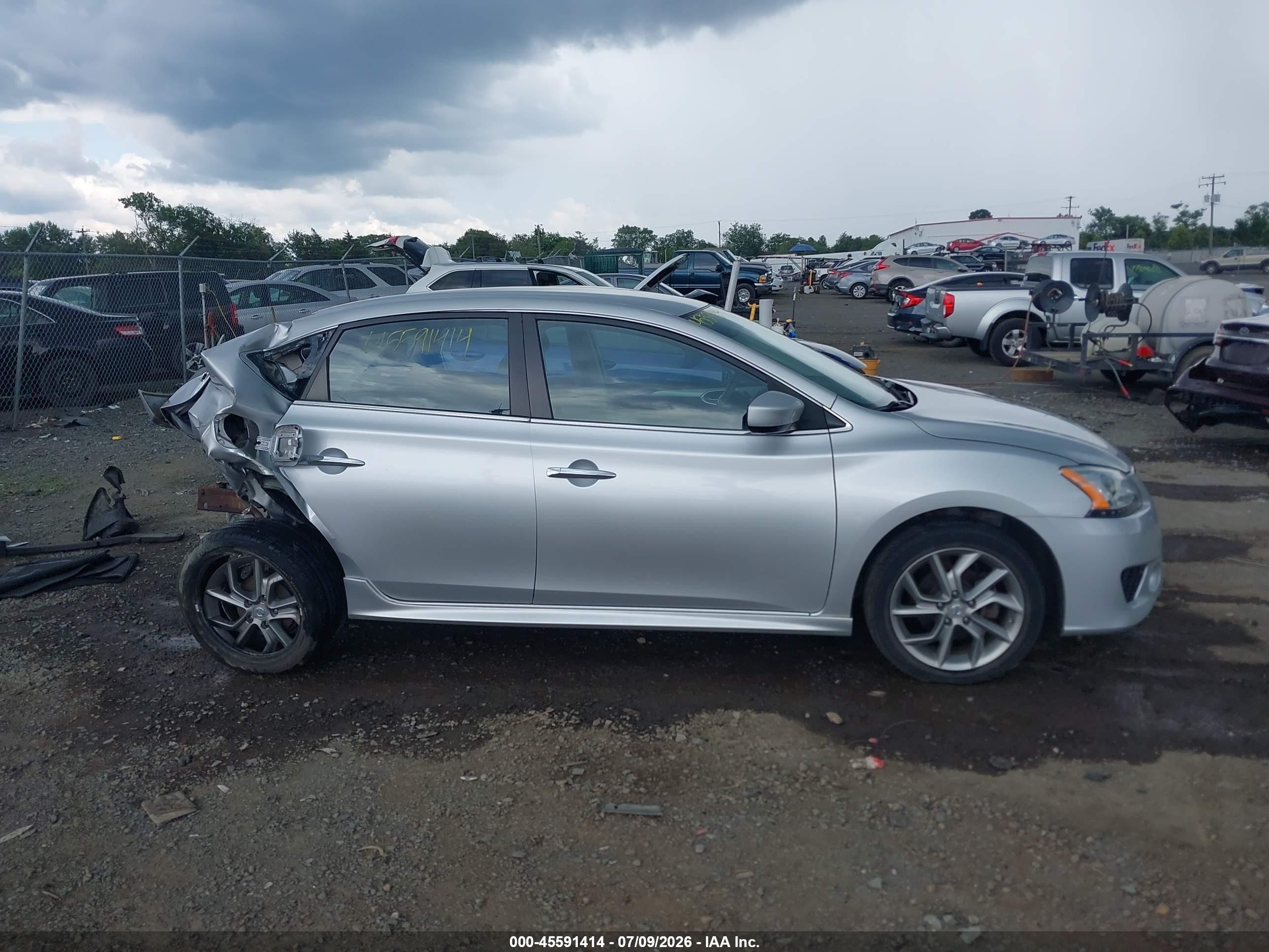 2014 Nissan Sentra Sr Silver vin: 3N1AB7APXEL613419