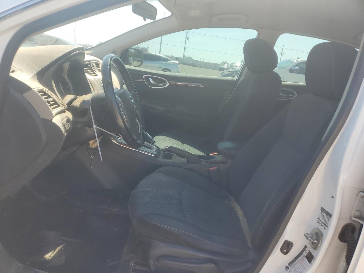 2014 Nissan Sentra S White vin: 3N1AB7APXEL625859