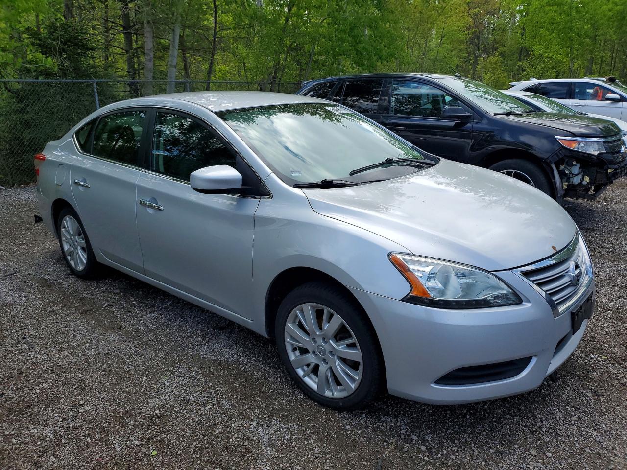 2014 Nissan Sentra S Серебряный vin: 3N1AB7APXEL665701