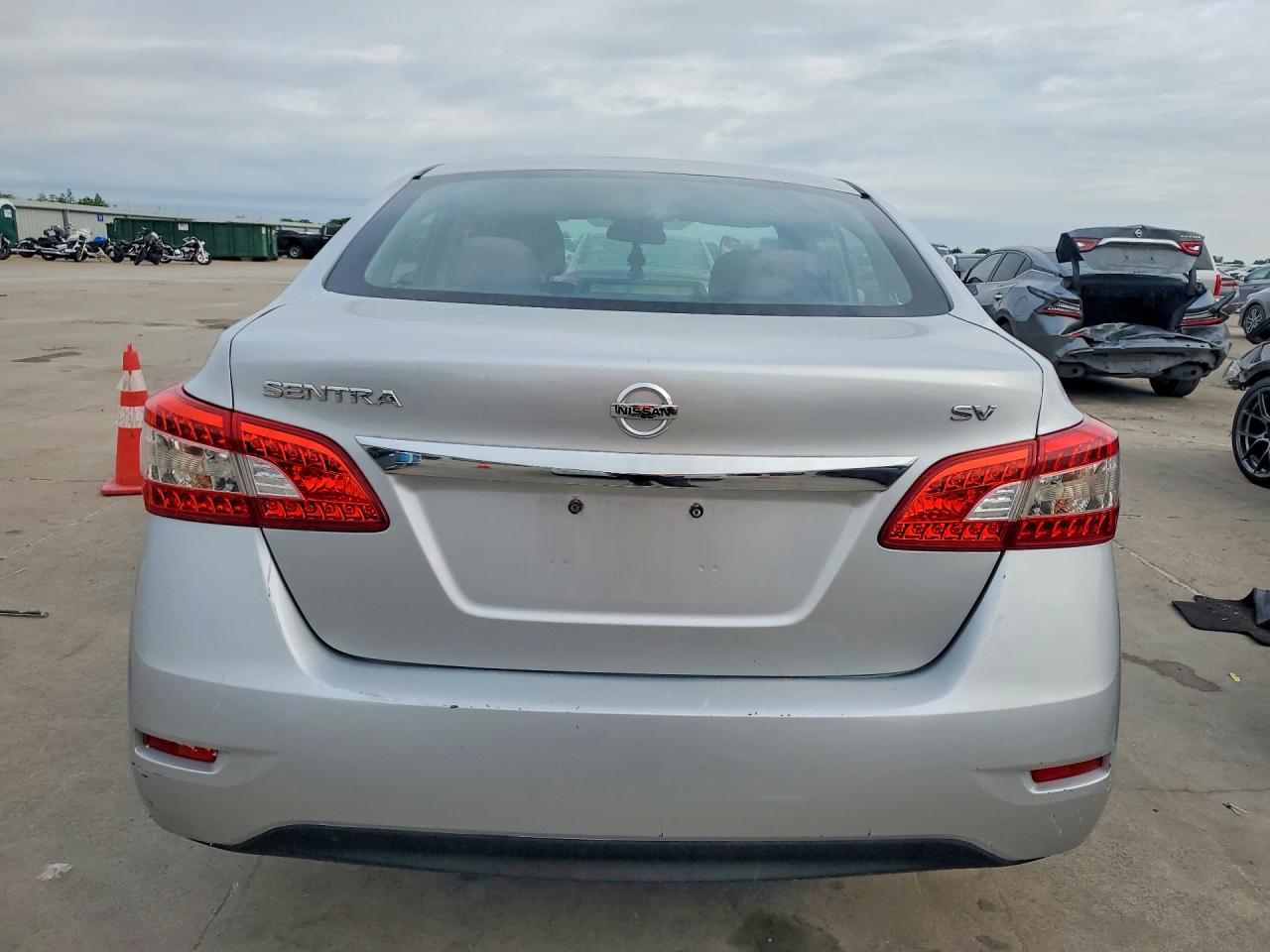 2014 Nissan Sentra Sv Silver vin: 3N1AB7APXEY209541