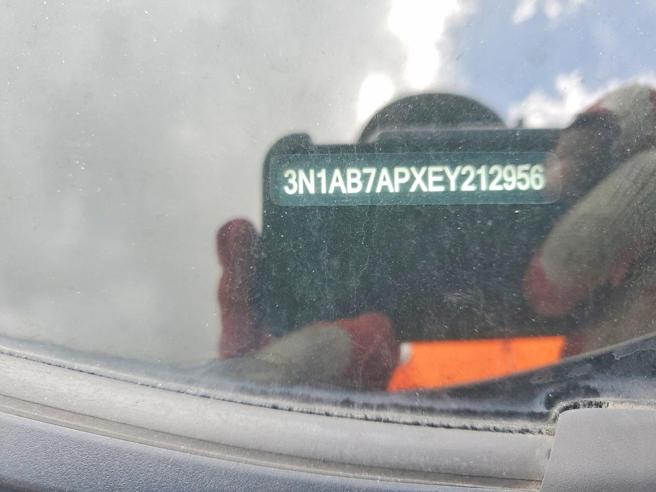 2014 Nissan Sentra Sv Silver vin: 3N1AB7APXEY212956