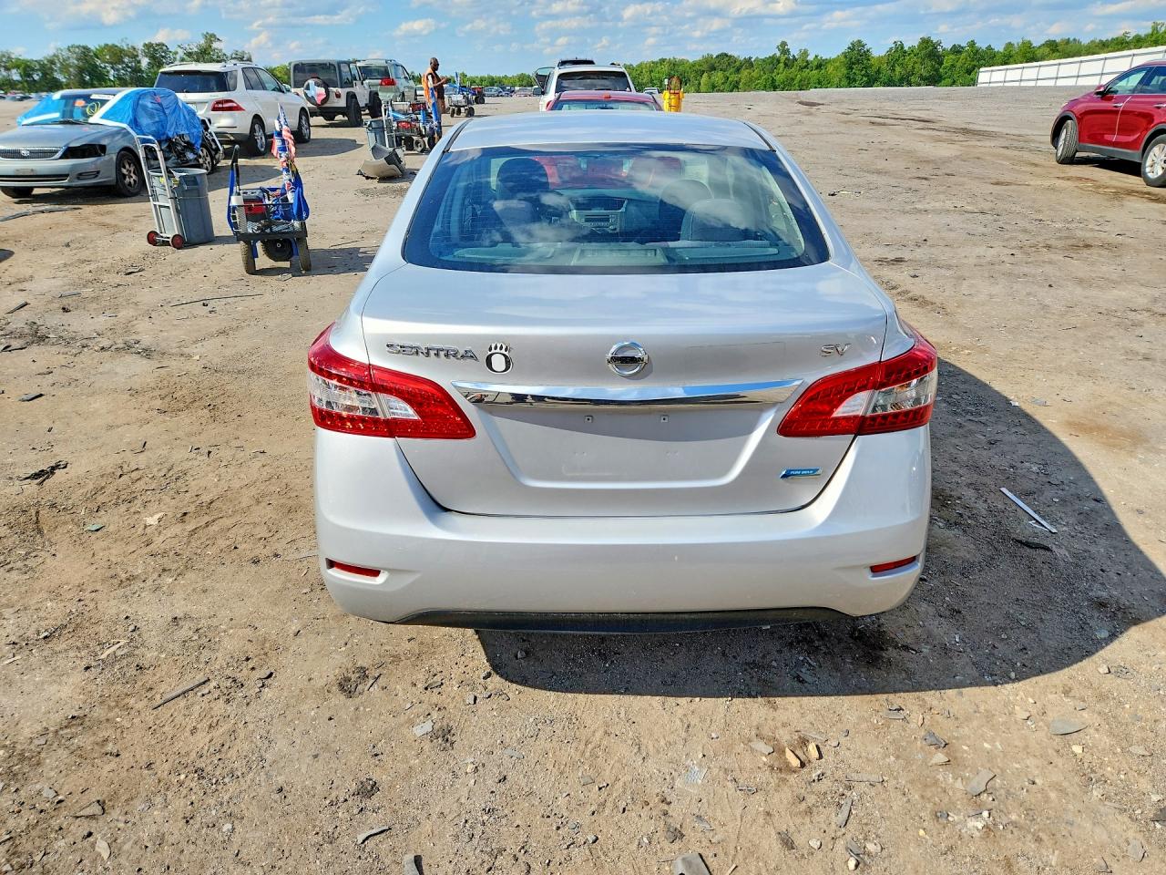 2014 Nissan Sentra Sv Серебряный vin: 3N1AB7APXEY240336