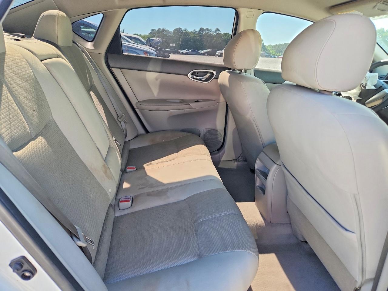 2014 Nissan Sentra S White vin: 3N1AB7APXEY243236