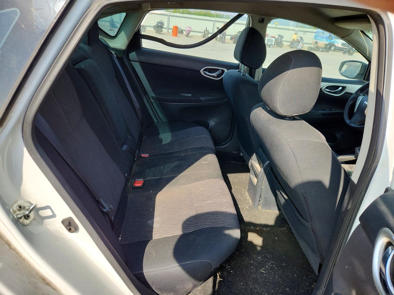 2014 Nissan Sentra Fe+ Sv White vin: 3N1AB7APXEY266399