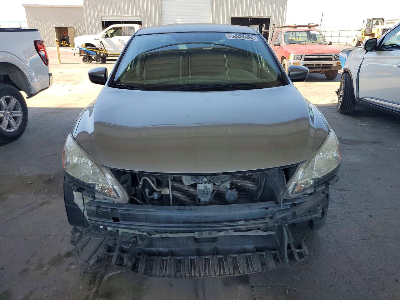 2014 Nissan Sentra Sv Серебряный vin: 3N1AB7APXEY271957