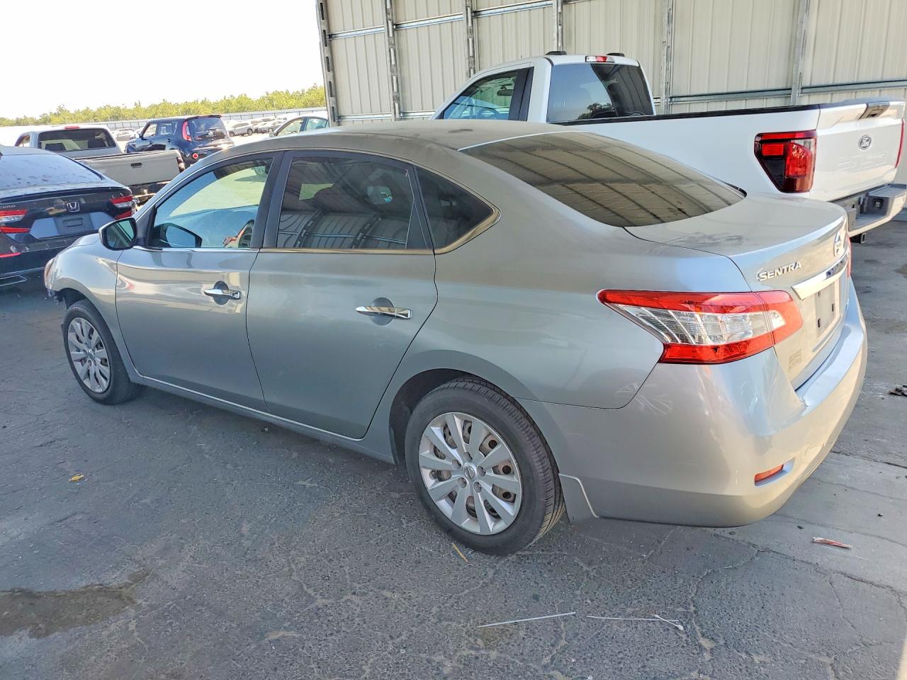2014 Nissan Sentra Sv Серебряный vin: 3N1AB7APXEY271957