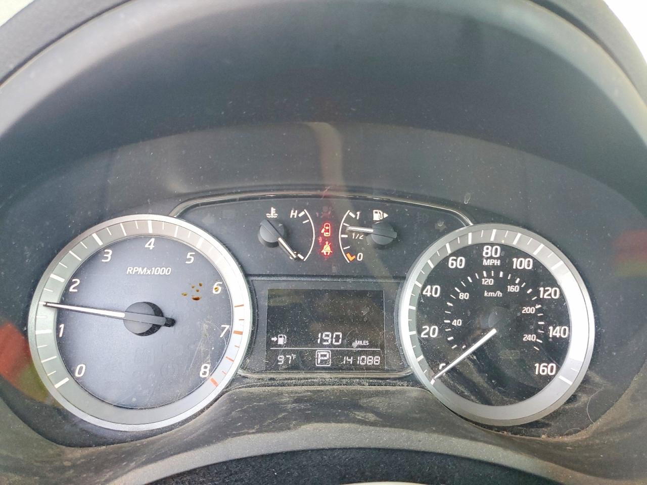 2014 Nissan Sentra Sv Серебряный vin: 3N1AB7APXEY271957