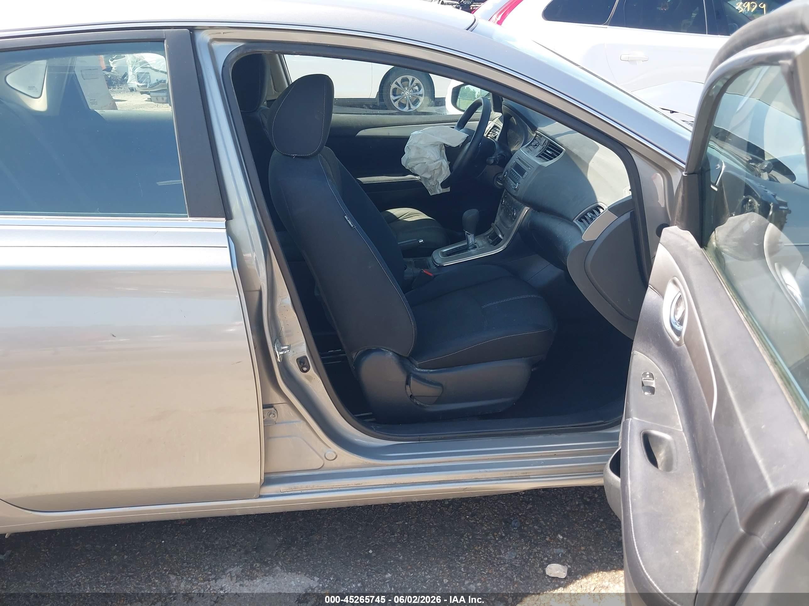 2014 Nissan Sentra S Silver vin: 3N1AB7APXEY282747