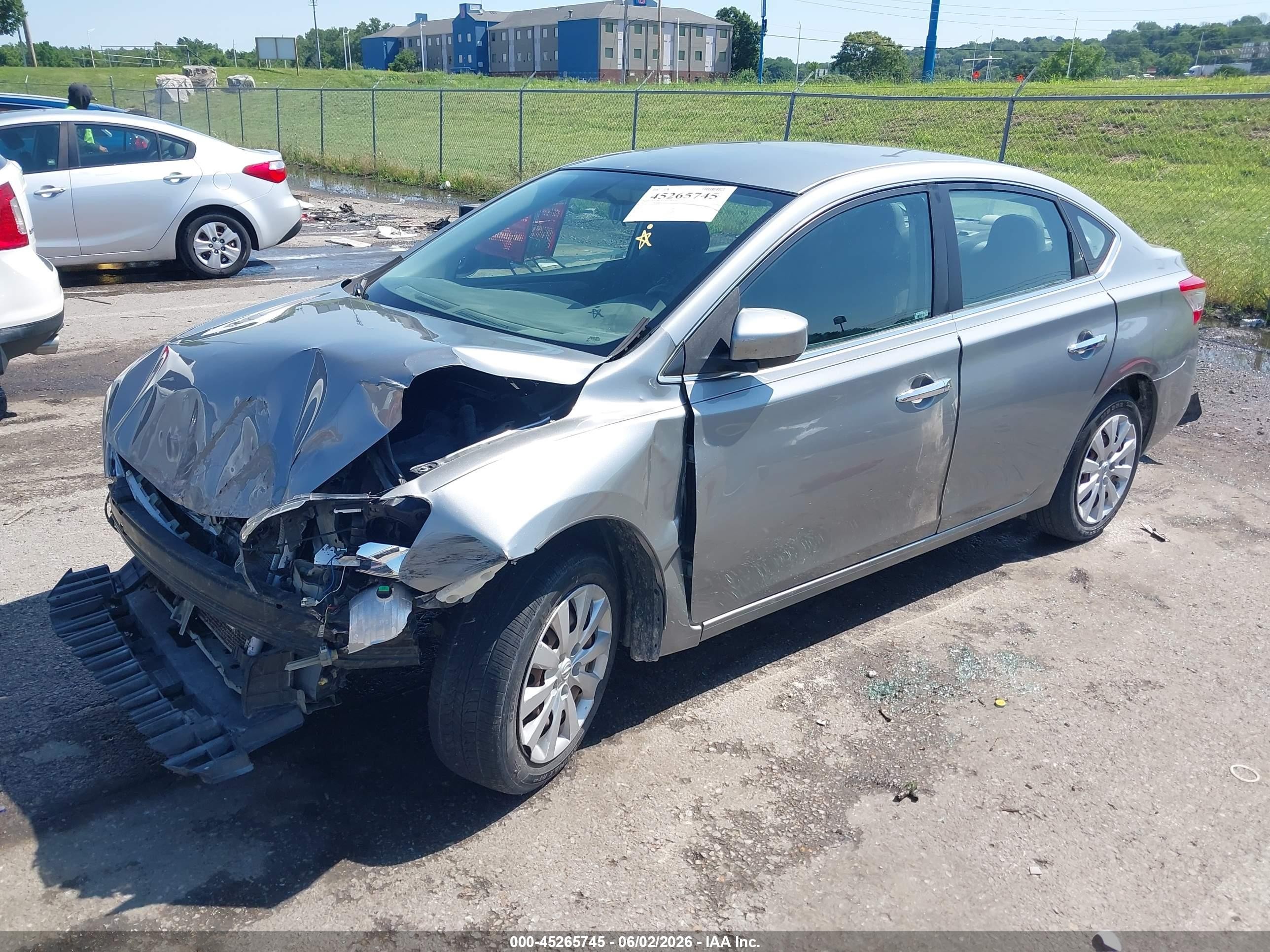 2014 Nissan Sentra S Silver vin: 3N1AB7APXEY282747