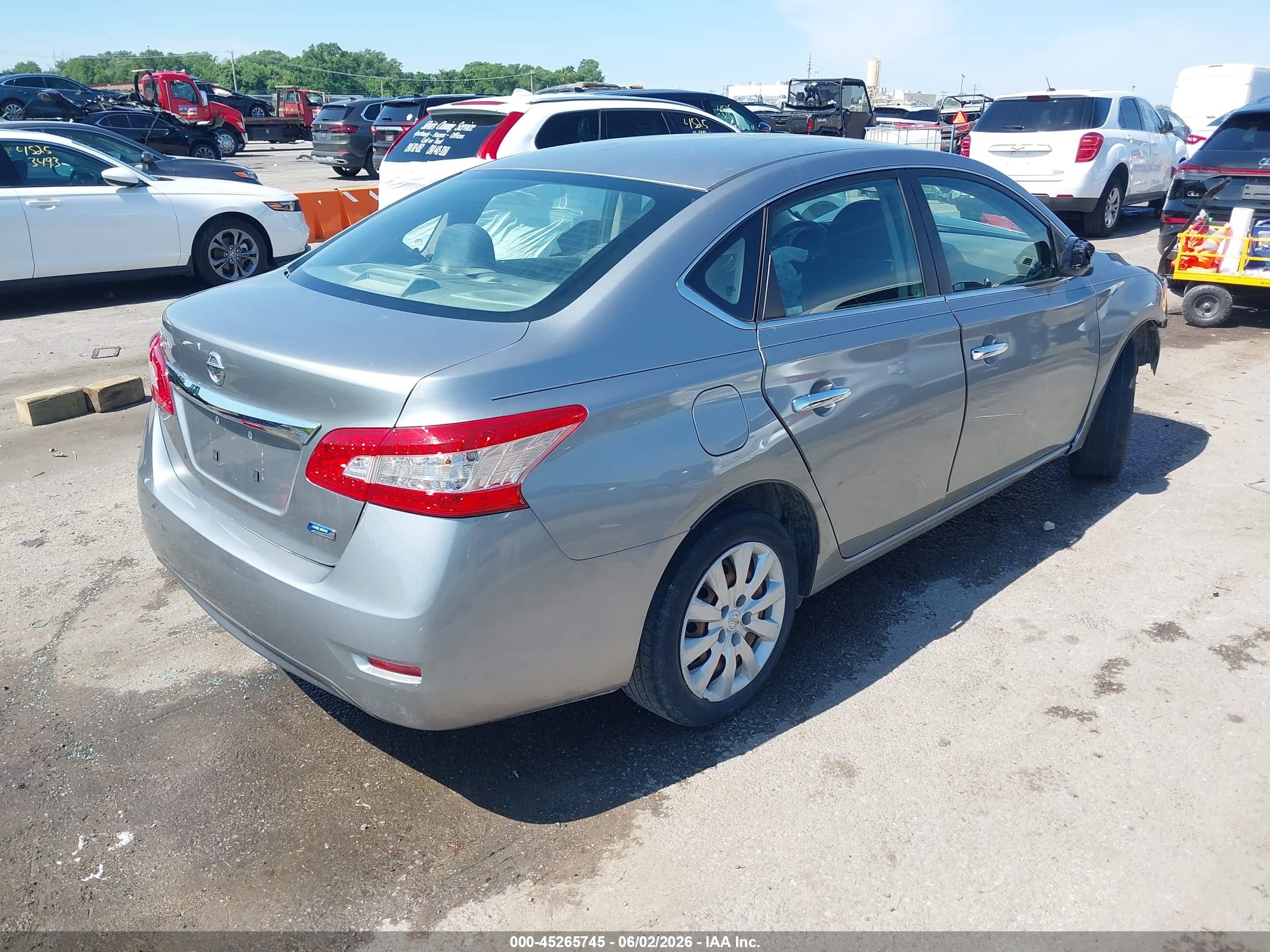2014 Nissan Sentra S Silver vin: 3N1AB7APXEY282747