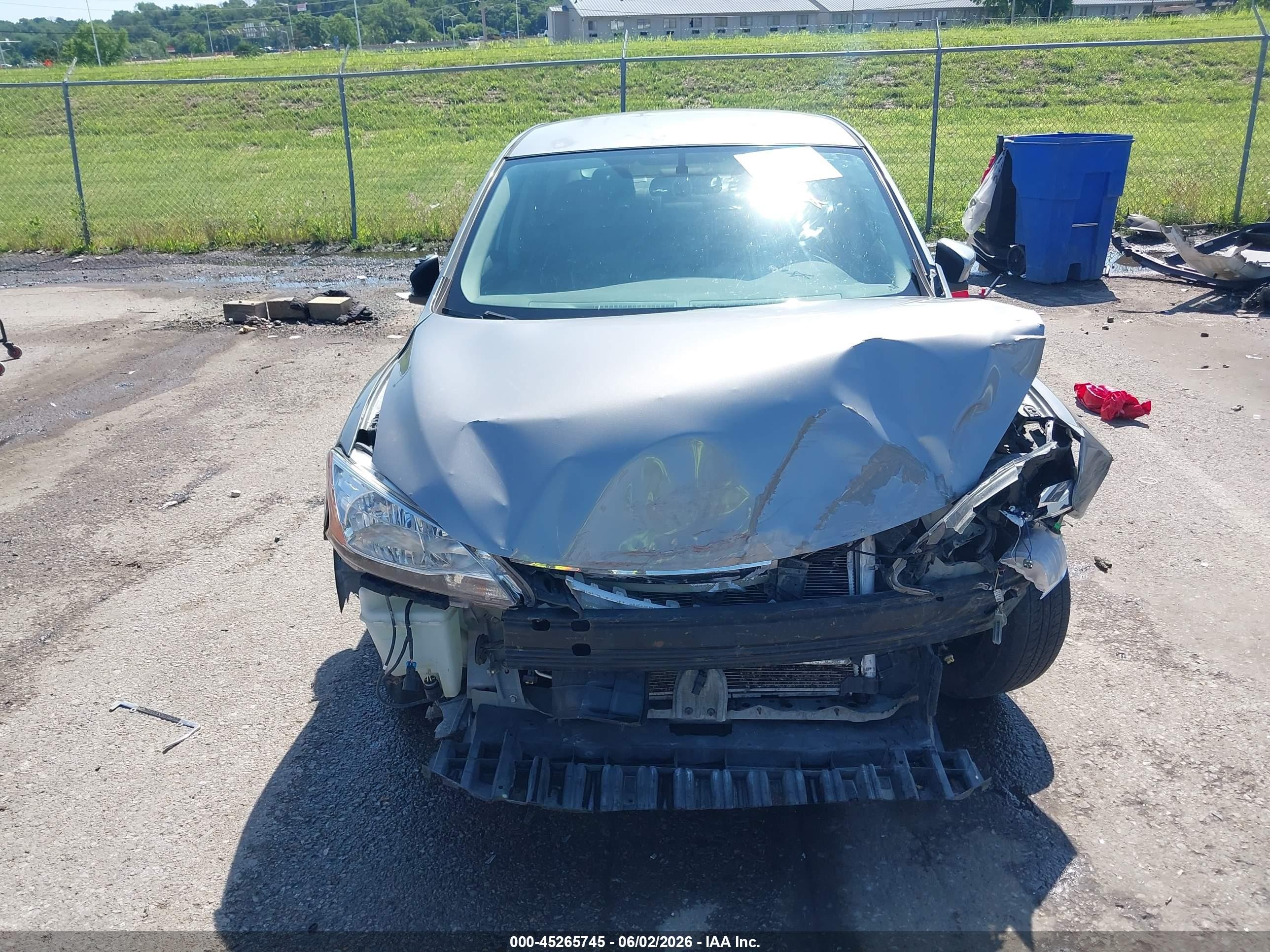 2014 Nissan Sentra S Silver vin: 3N1AB7APXEY282747