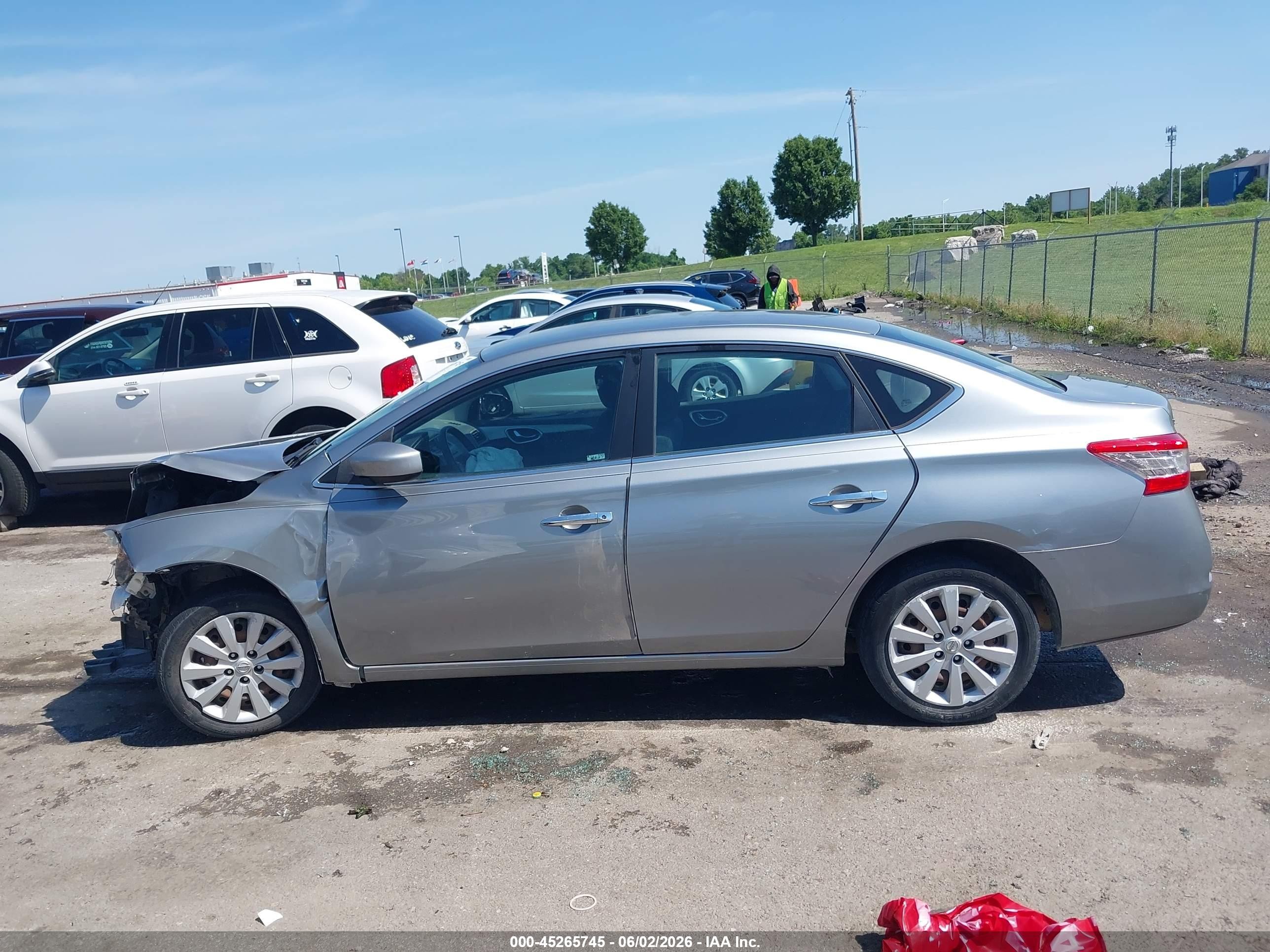 2014 Nissan Sentra S Silver vin: 3N1AB7APXEY282747