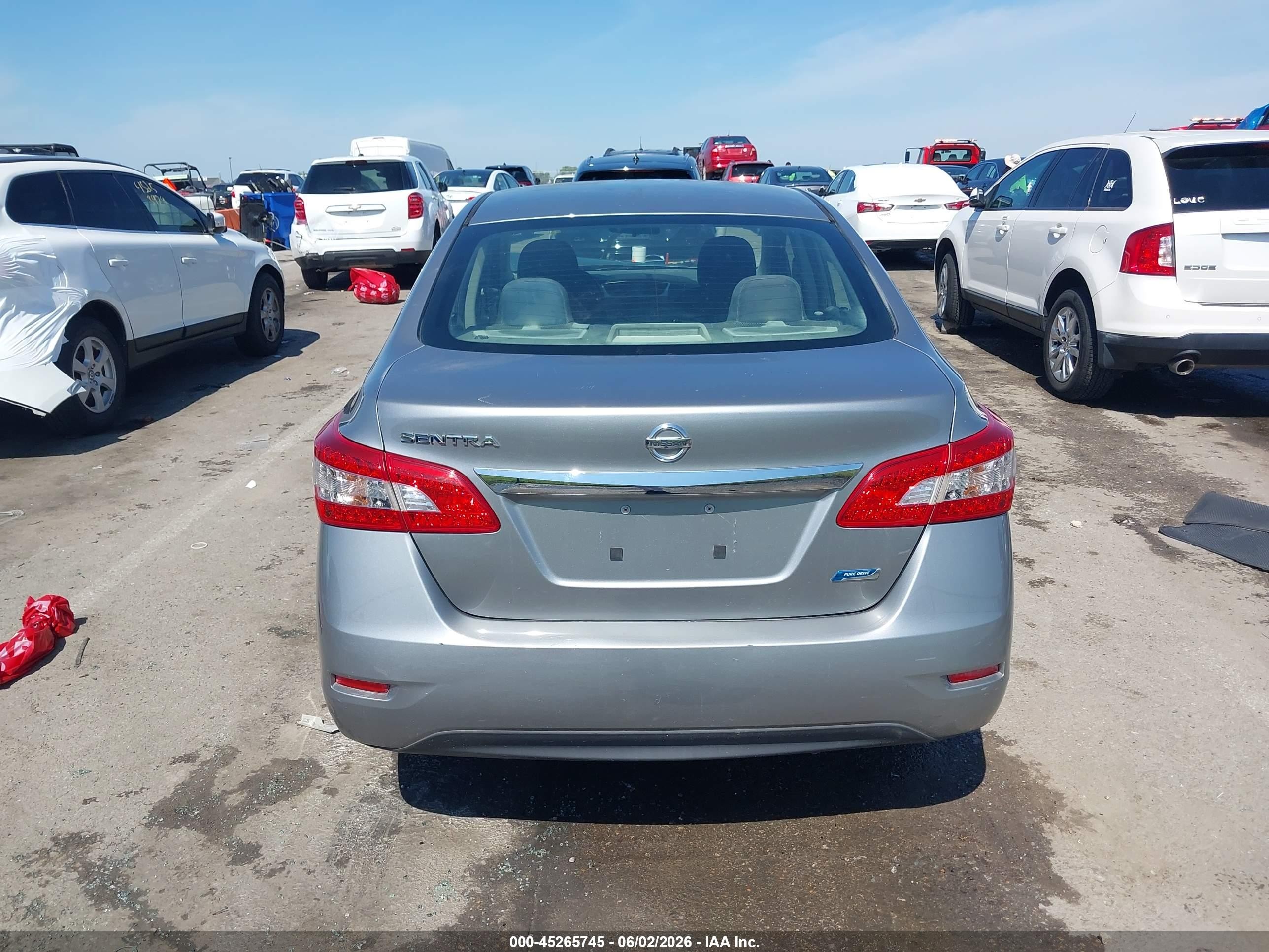 2014 Nissan Sentra S Silver vin: 3N1AB7APXEY282747