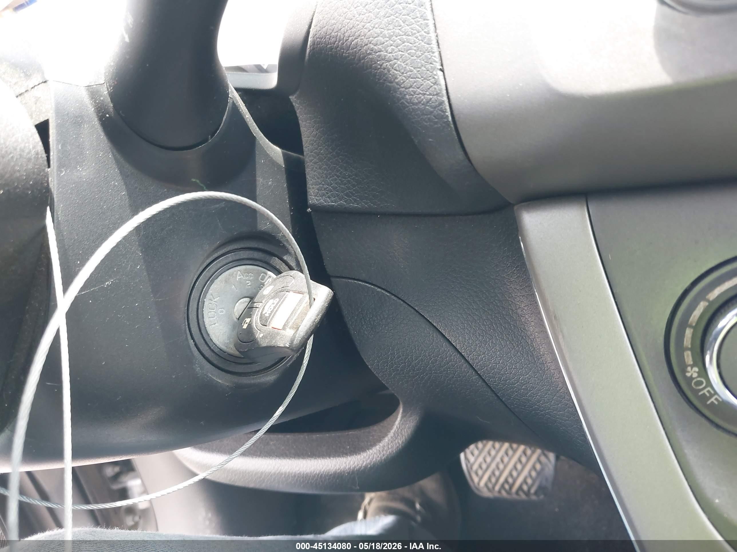 2014 Nissan Sentra S Silver vin: 3N1AB7APXEY288273