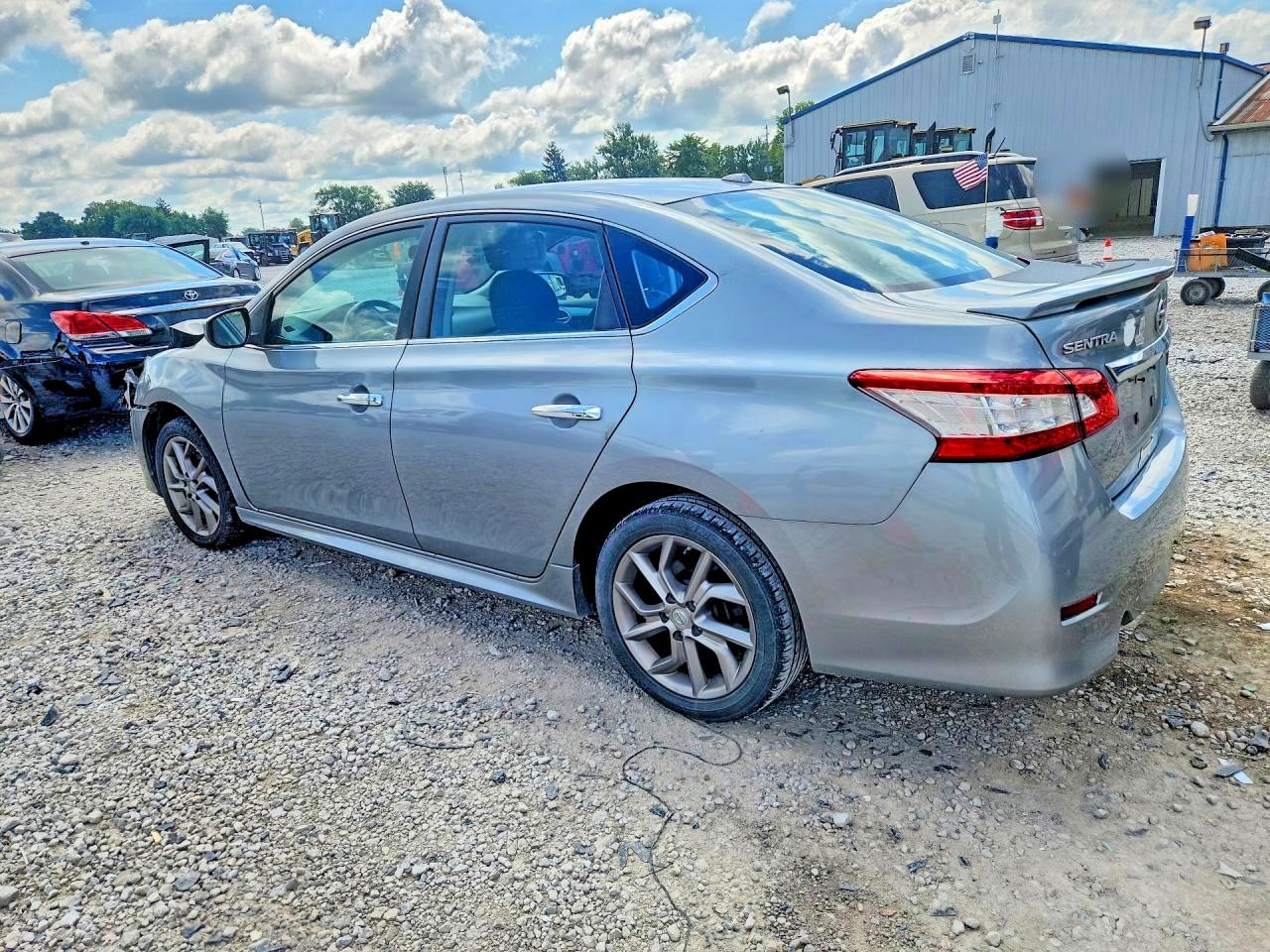 2014 Nissan Sentra Sr Silver vin: 3N1AB7APXEY293523