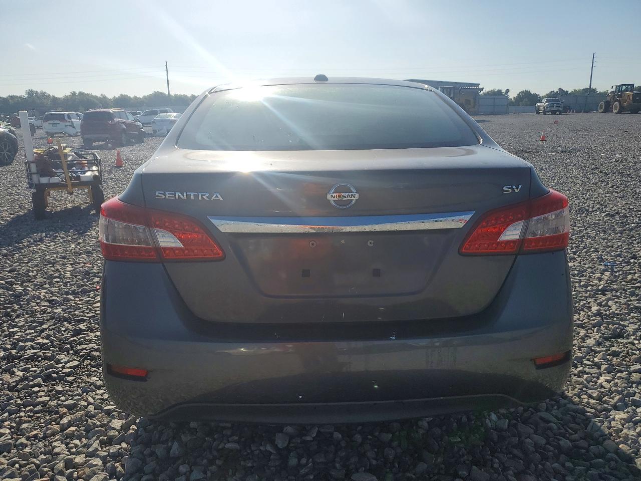 2015 Nissan Sentra Sv Gray vin: 3N1AB7APXFL658555