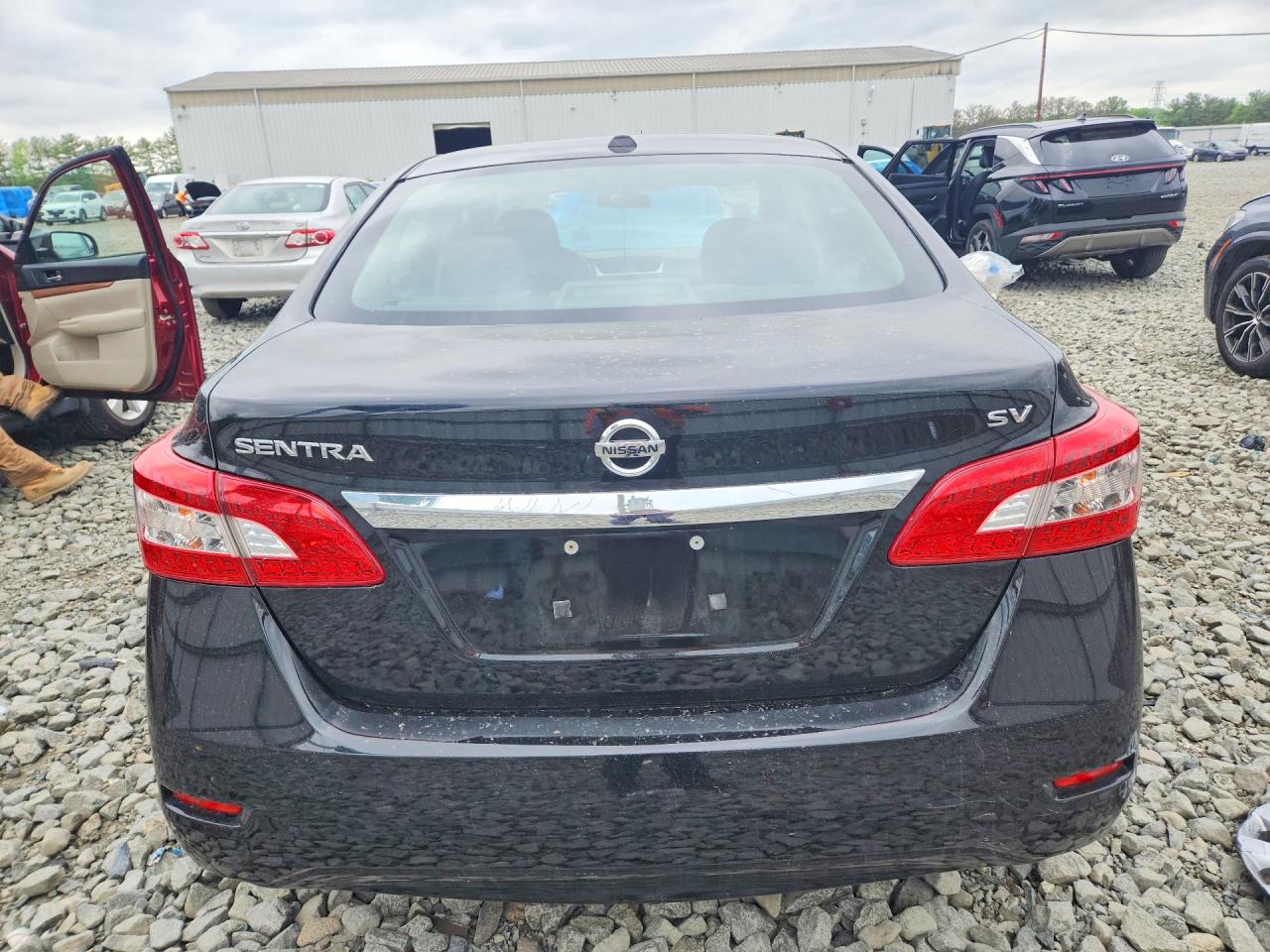 2015 Nissan Sentra Sv Black vin: 3N1AB7APXFL661911