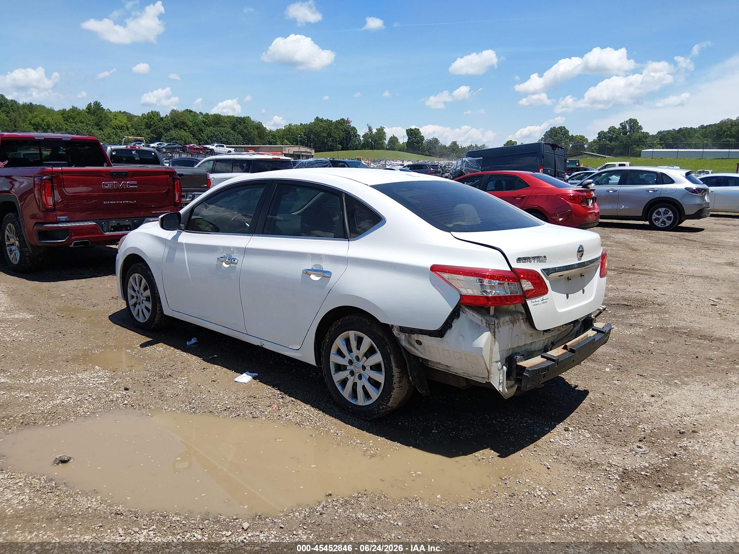 2015 Nissan Sentra Fe+ S/s/sl/sr/sv White vin: 3N1AB7APXFL671192