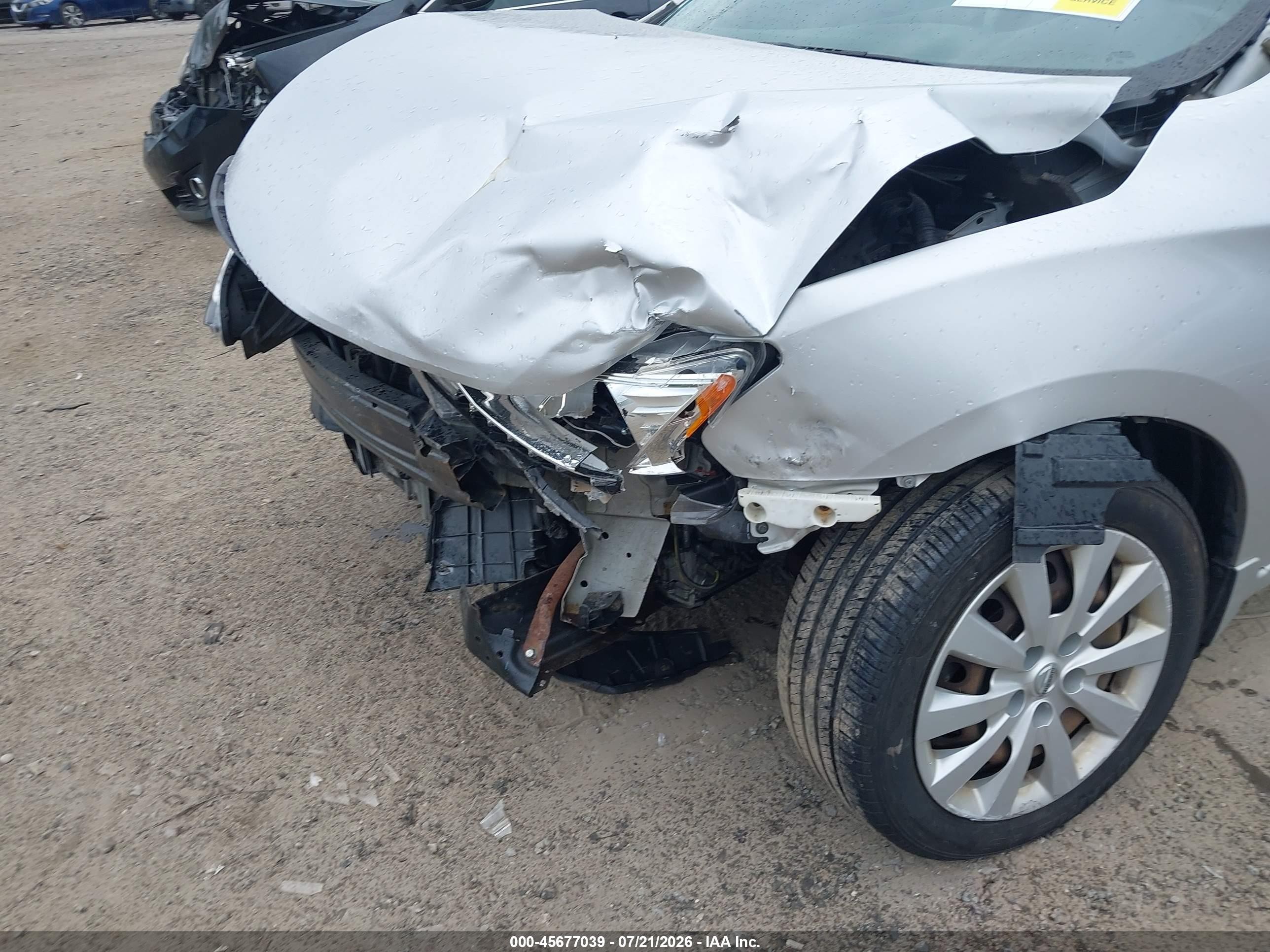 2015 Nissan Sentra Sv Silver vin: 3N1AB7APXFL684346