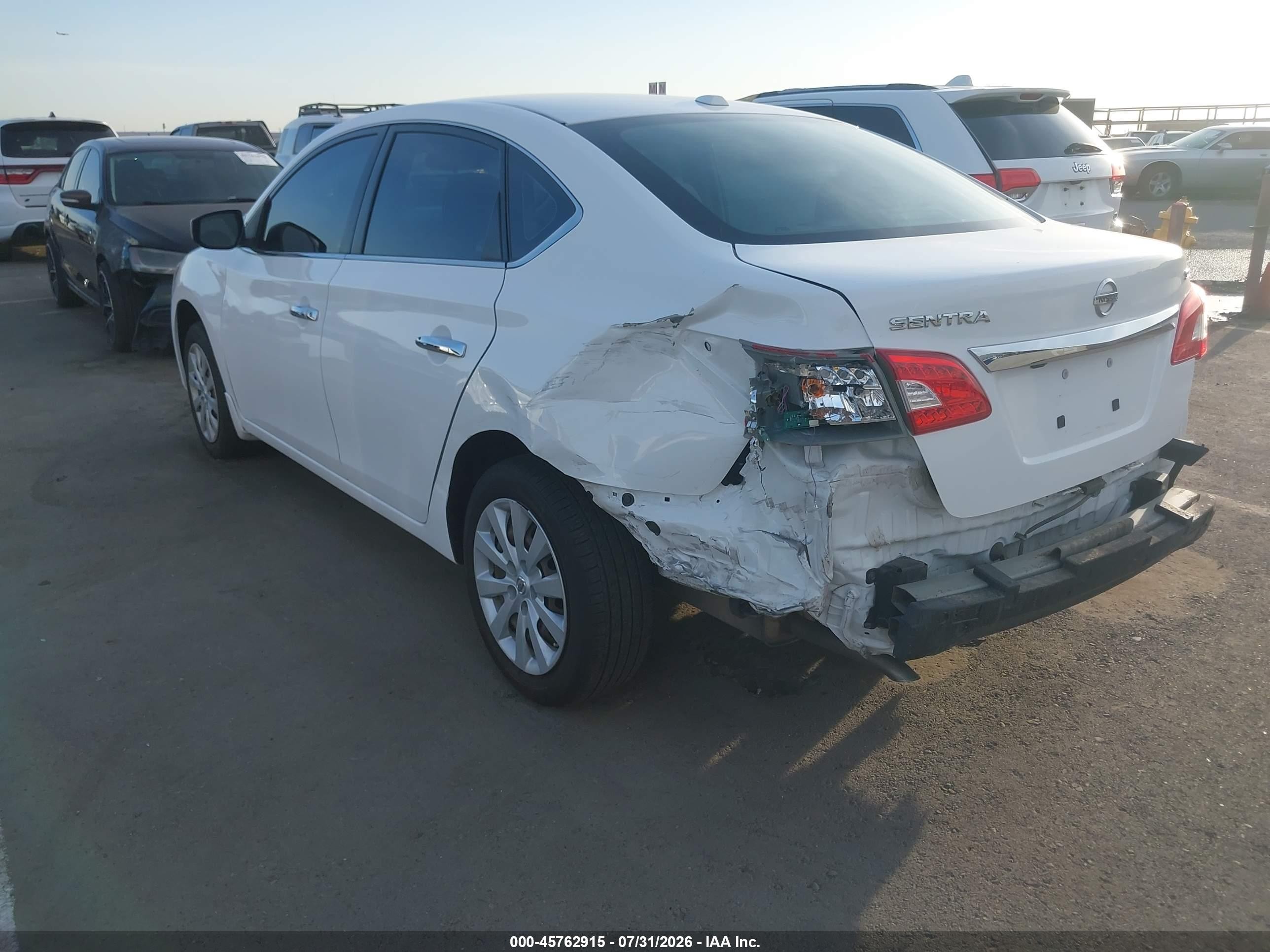 2015 Nissan Sentra Sv Белый vin: 3N1AB7APXFL695671