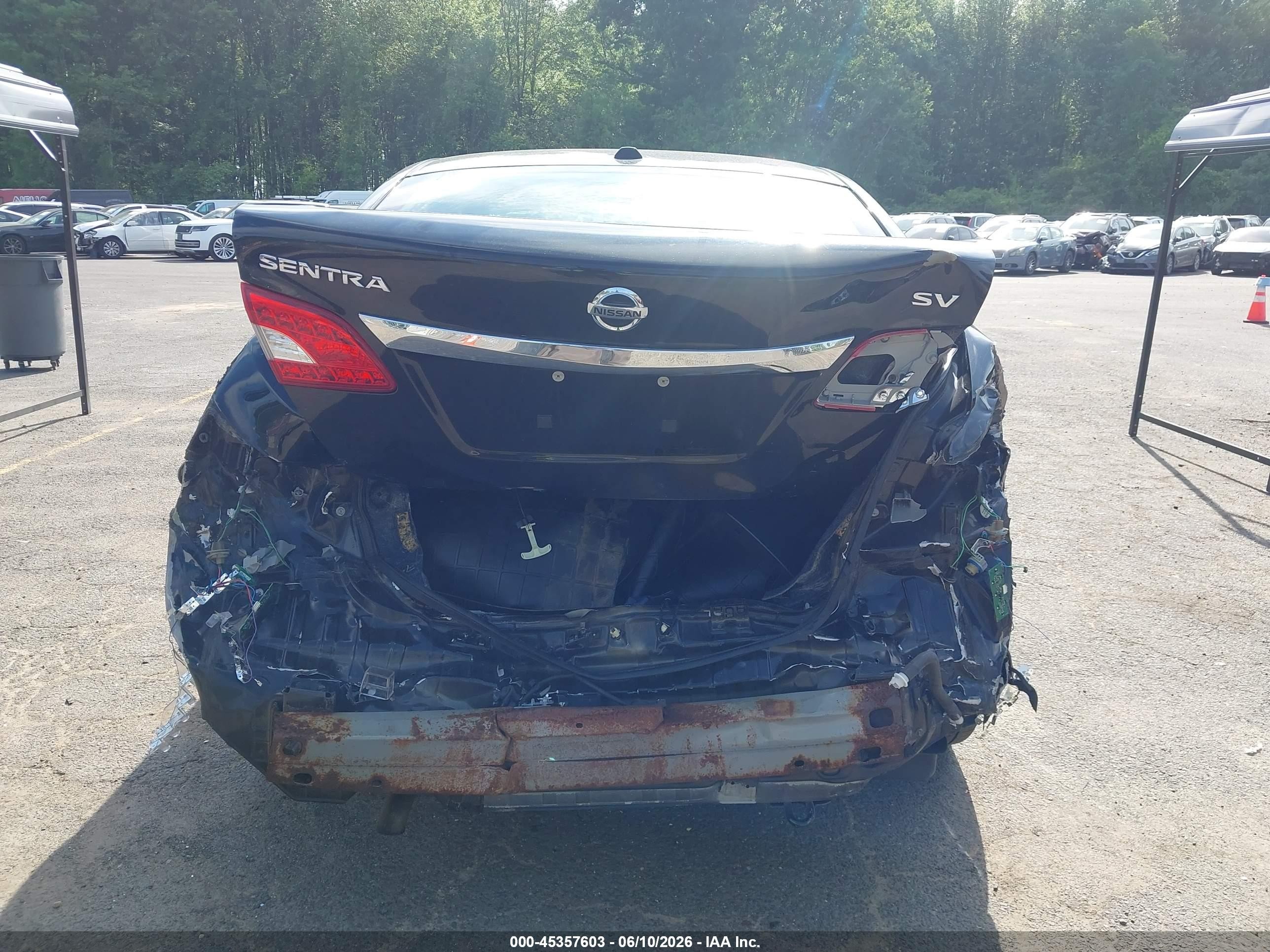 2015 Nissan Sentra Sv Black vin: 3N1AB7APXFL696061